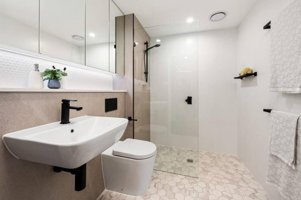 3 Bedroom Sub Penthouse Apartment in the heart of Newcastle