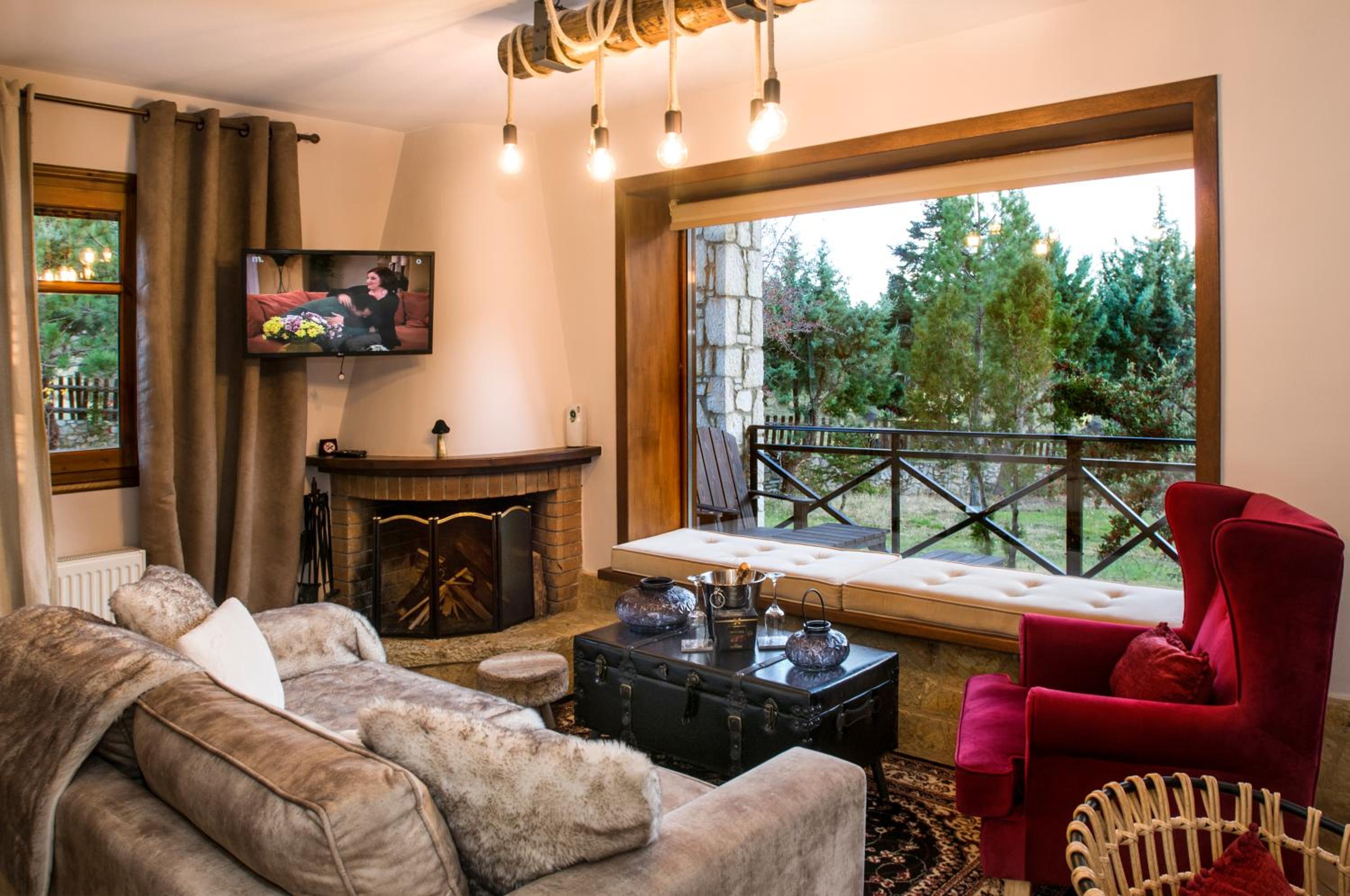Parnassos Chalets