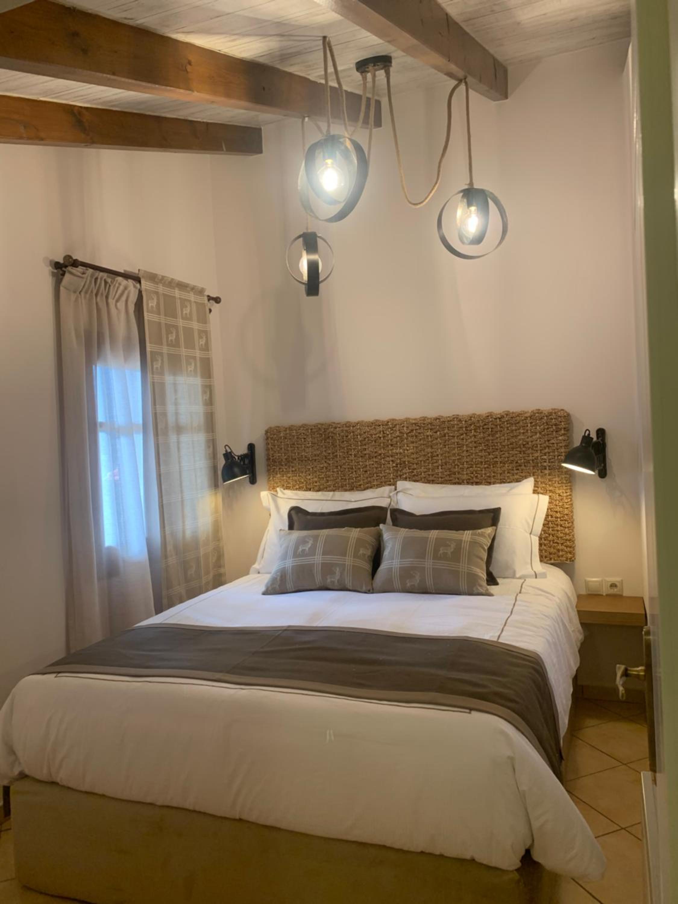 Parnassos Chalets