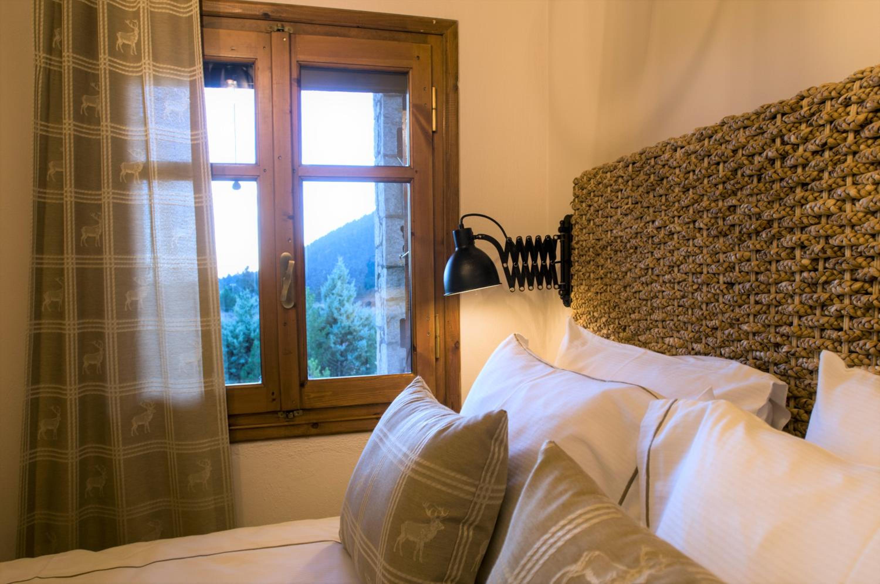 Parnassos Chalets