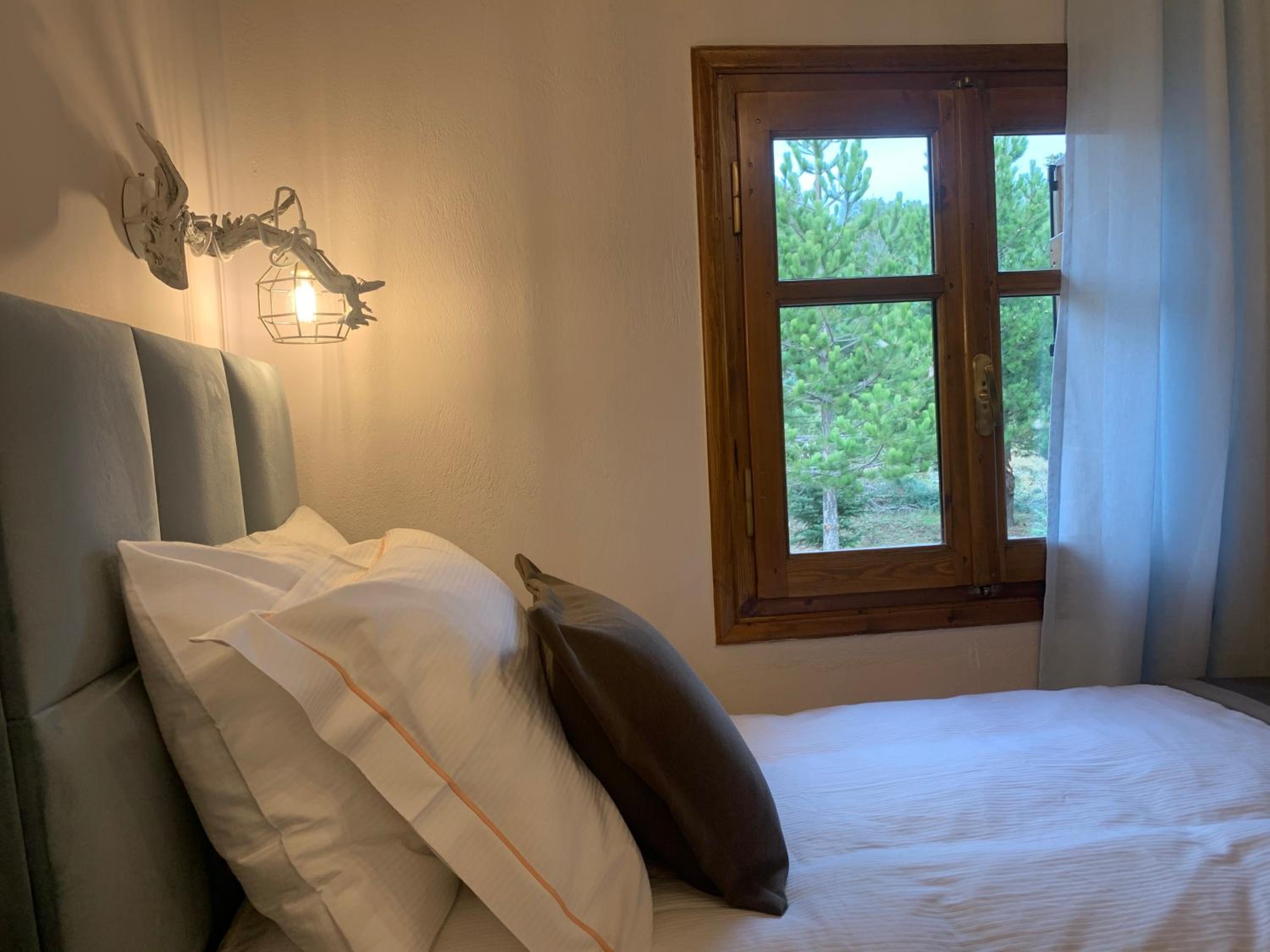 Parnassos Chalets