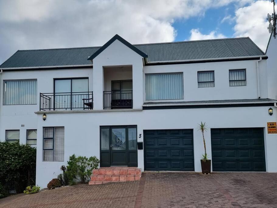 Eagles View Langebaan with Lagoon View view 5