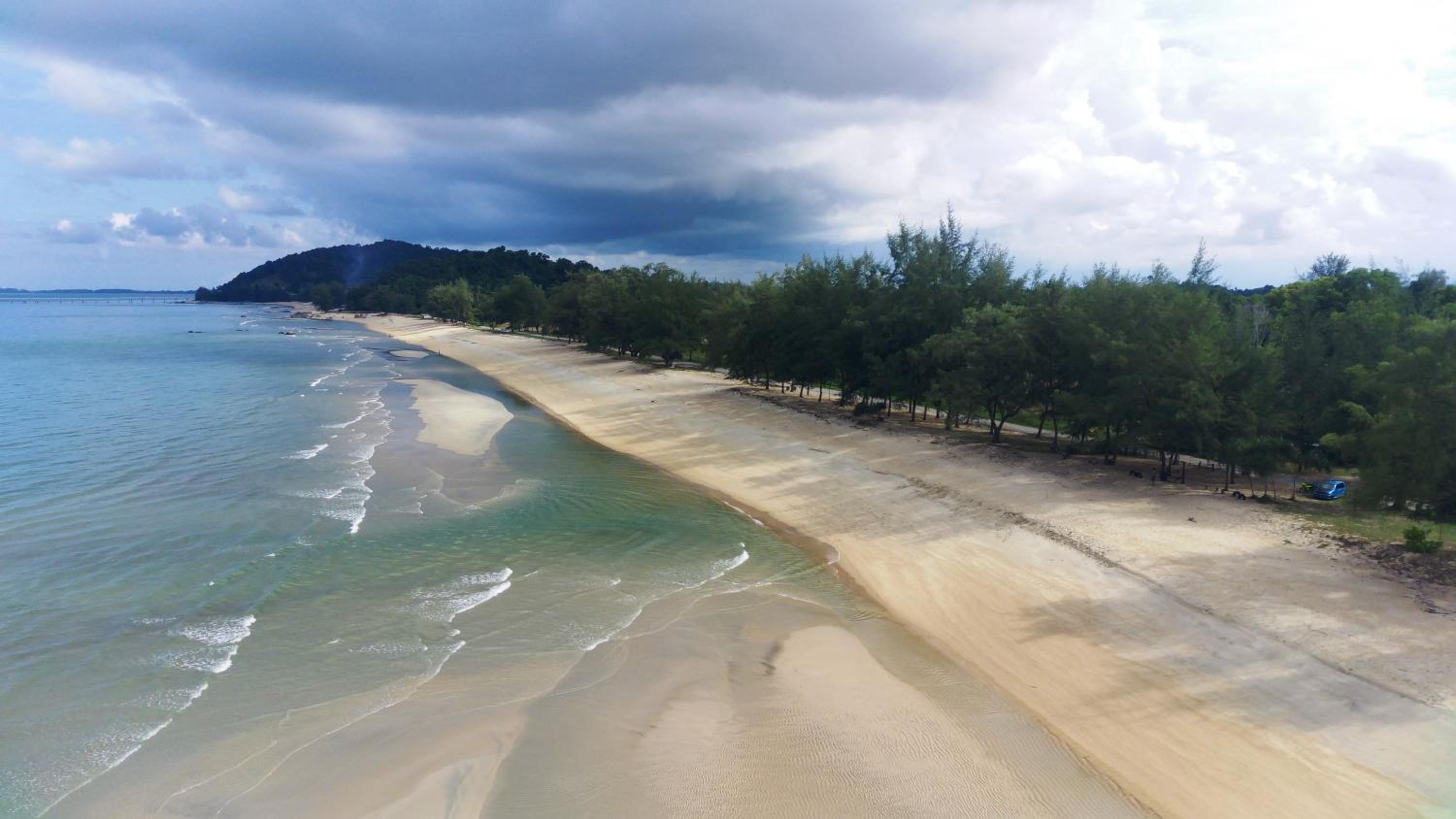 Pandan Laut Beach Resort photo 5