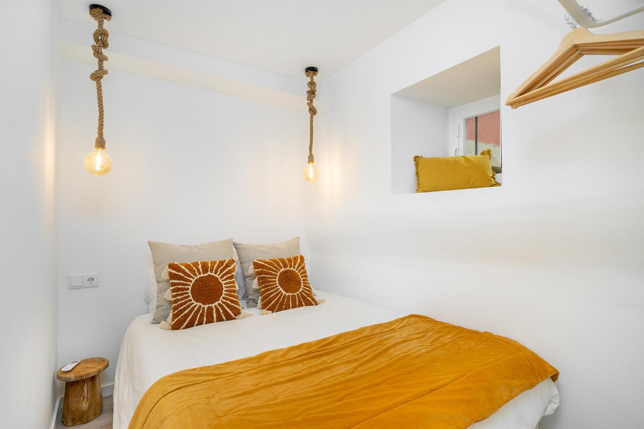 WHome Alfama 1-Bed w/AC Great location to explore Lisbon view 4