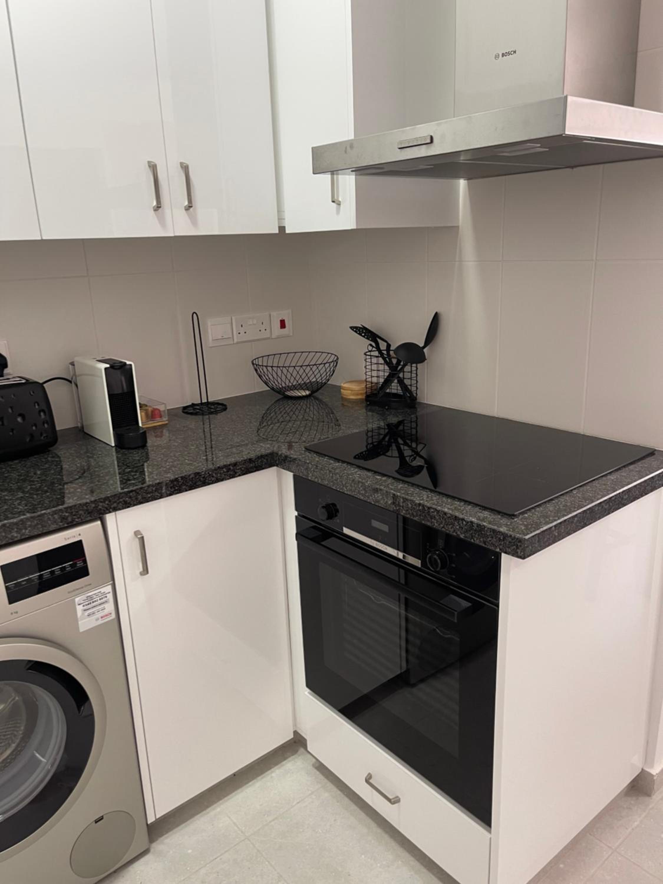 Lovely 2-bedroom apartment, newly renovated