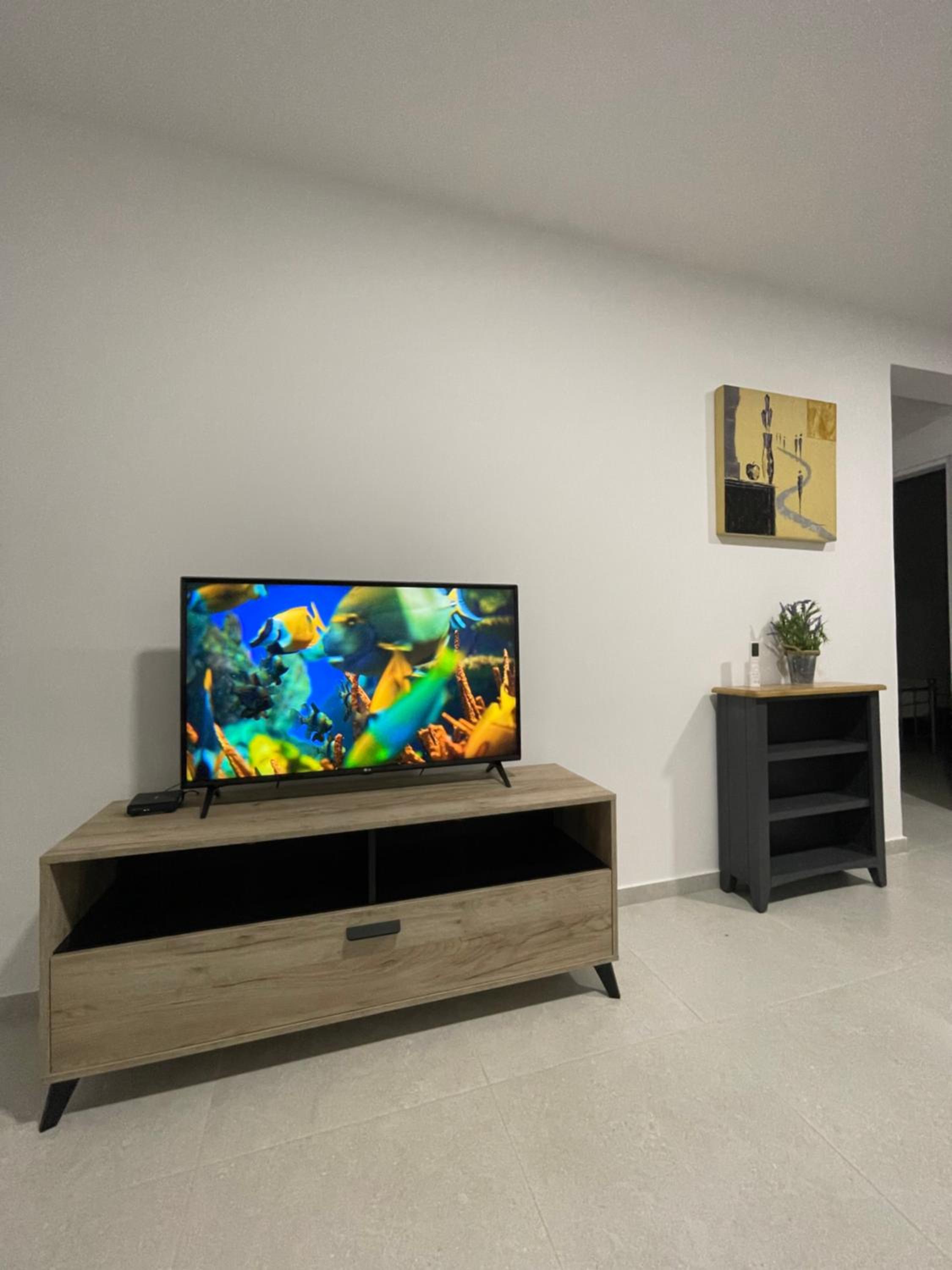 Lovely 2-bedroom apartment, newly renovated