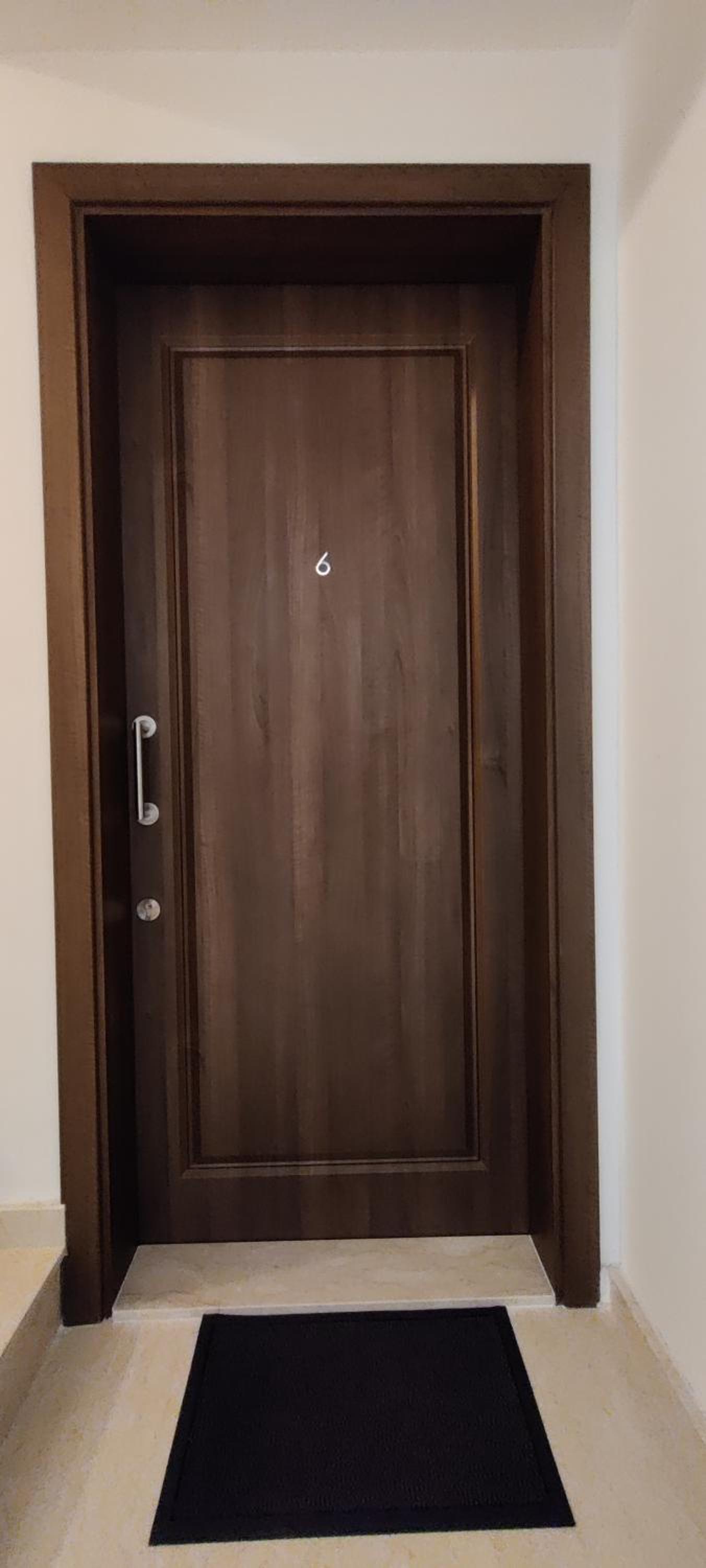 Ideal Location, Stylish 1BR Apartment with Free Parking
