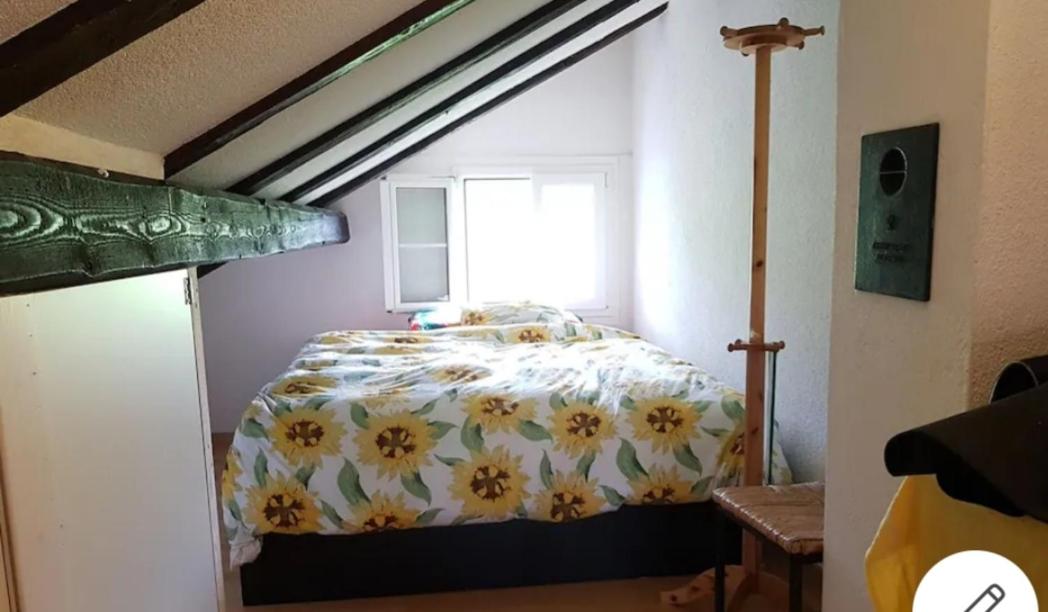 Rooftop double bedroom