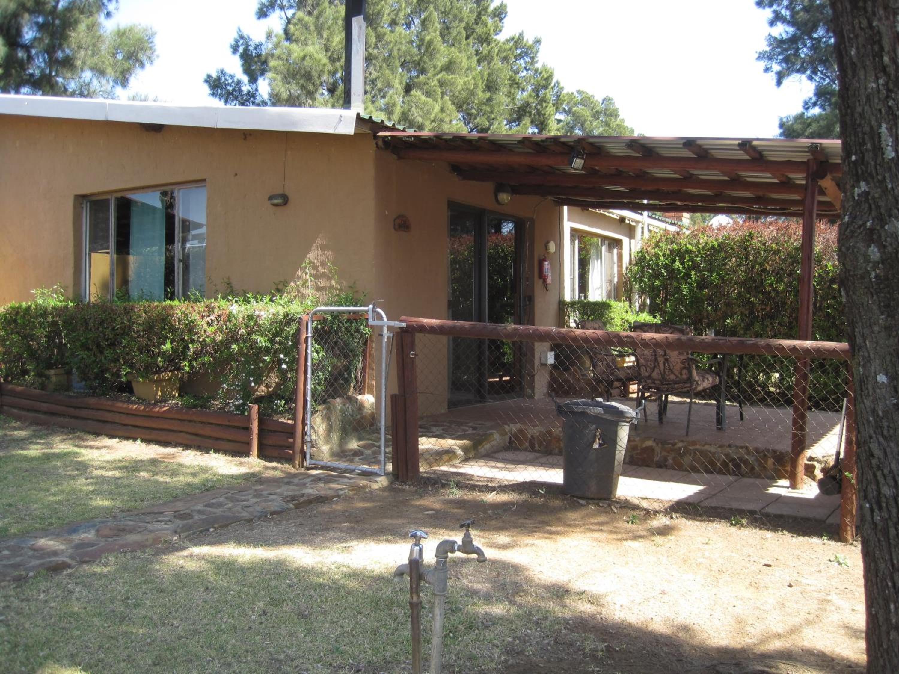 Blue Roan Country Lodge view 4