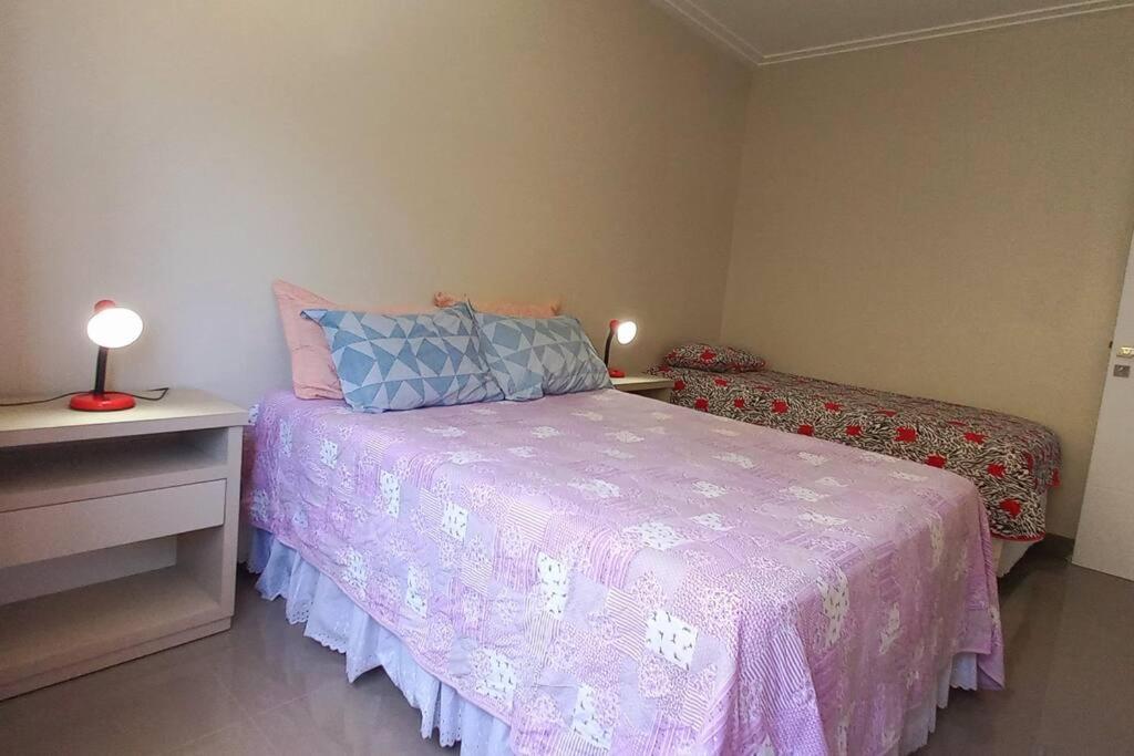 Casa Com Três Dormitórios Pertinho Do Mar Em Capão Da Canoa