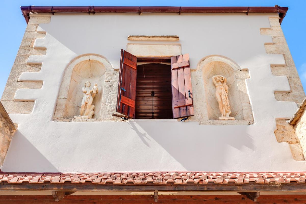 Villa Vereniki Pool view 2
