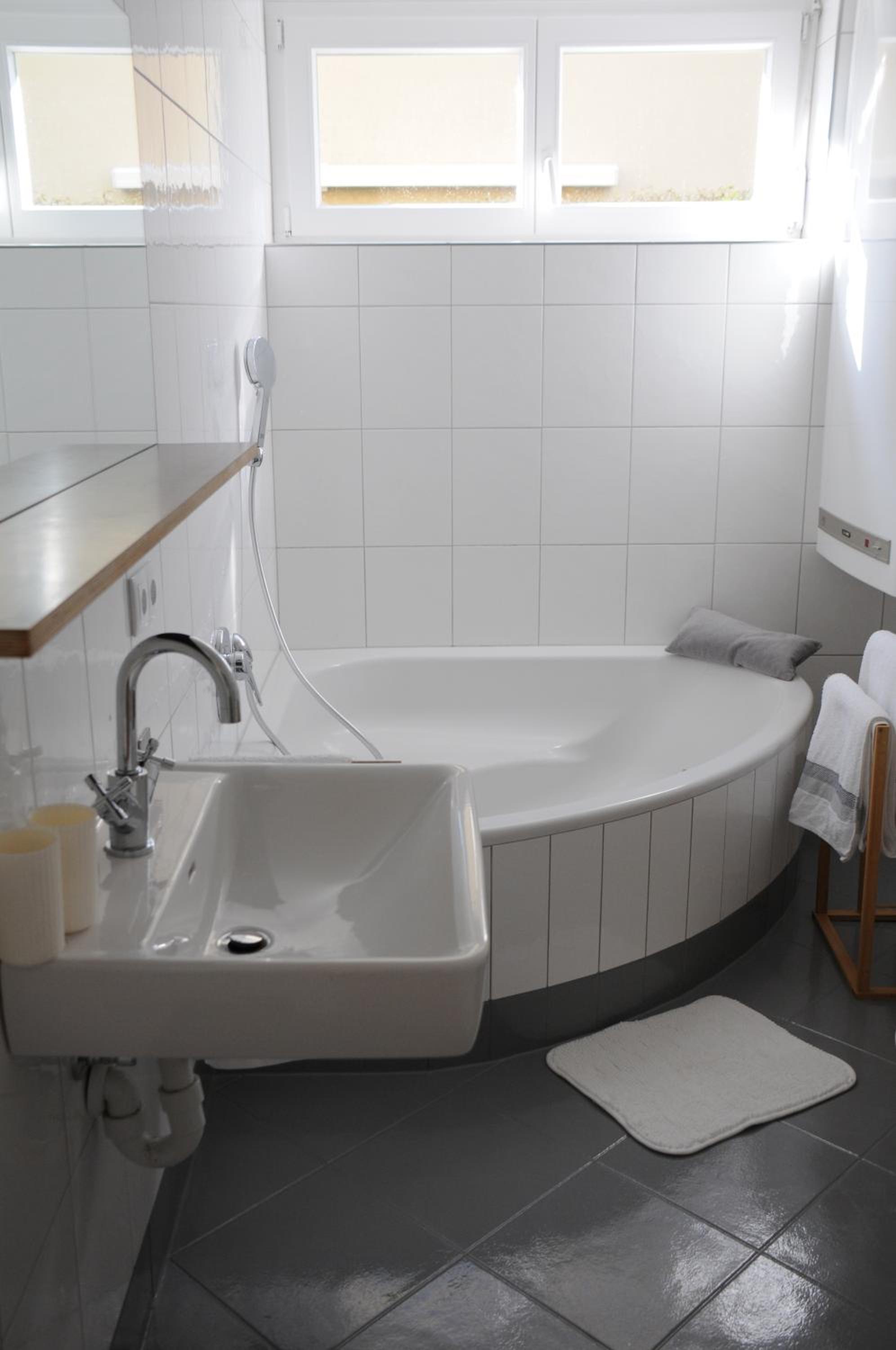 RELAX Apartment mit Garten - Lifestyle am Bodensee, Fahrräder & Parkplatz inklusive