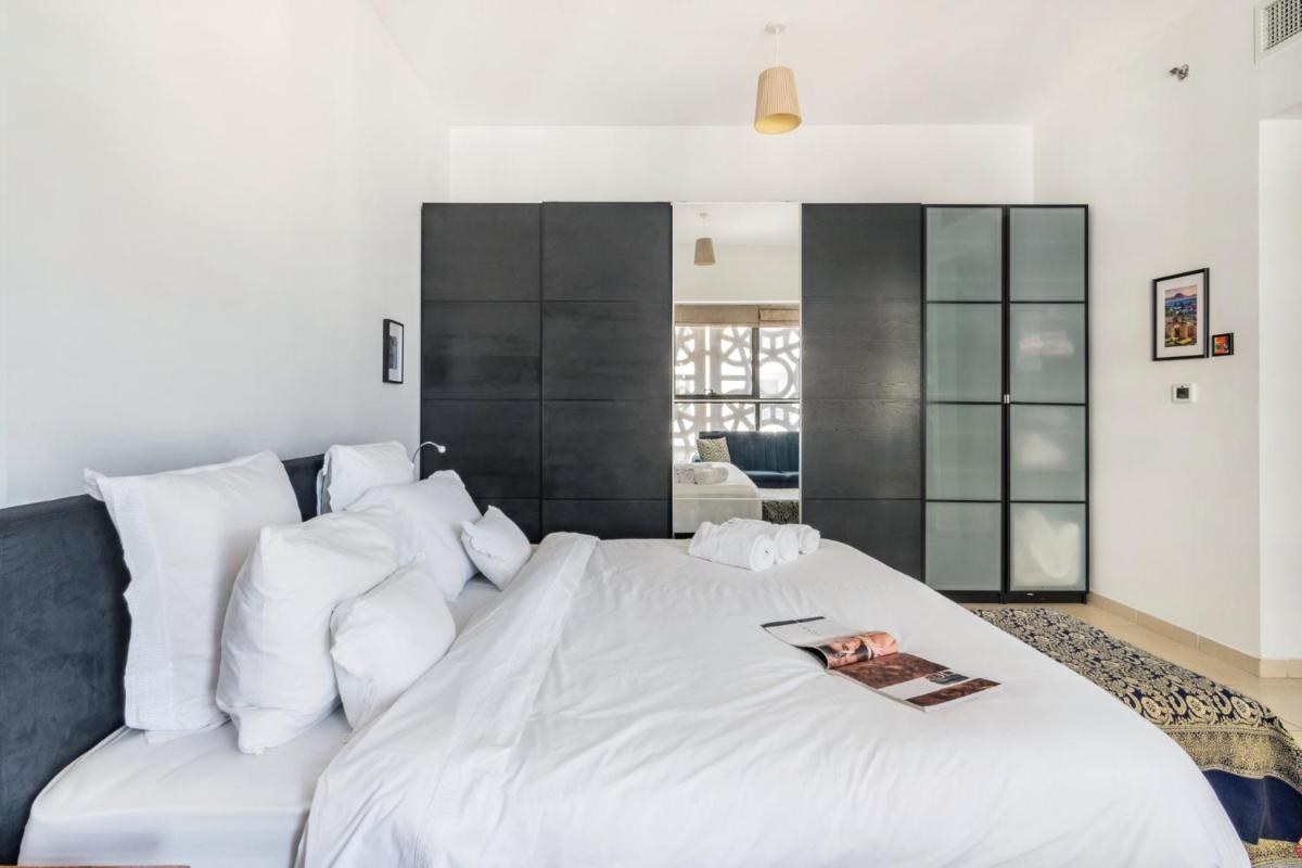 Breathtaking sea view, beachfront apartment, 2 bedrooms