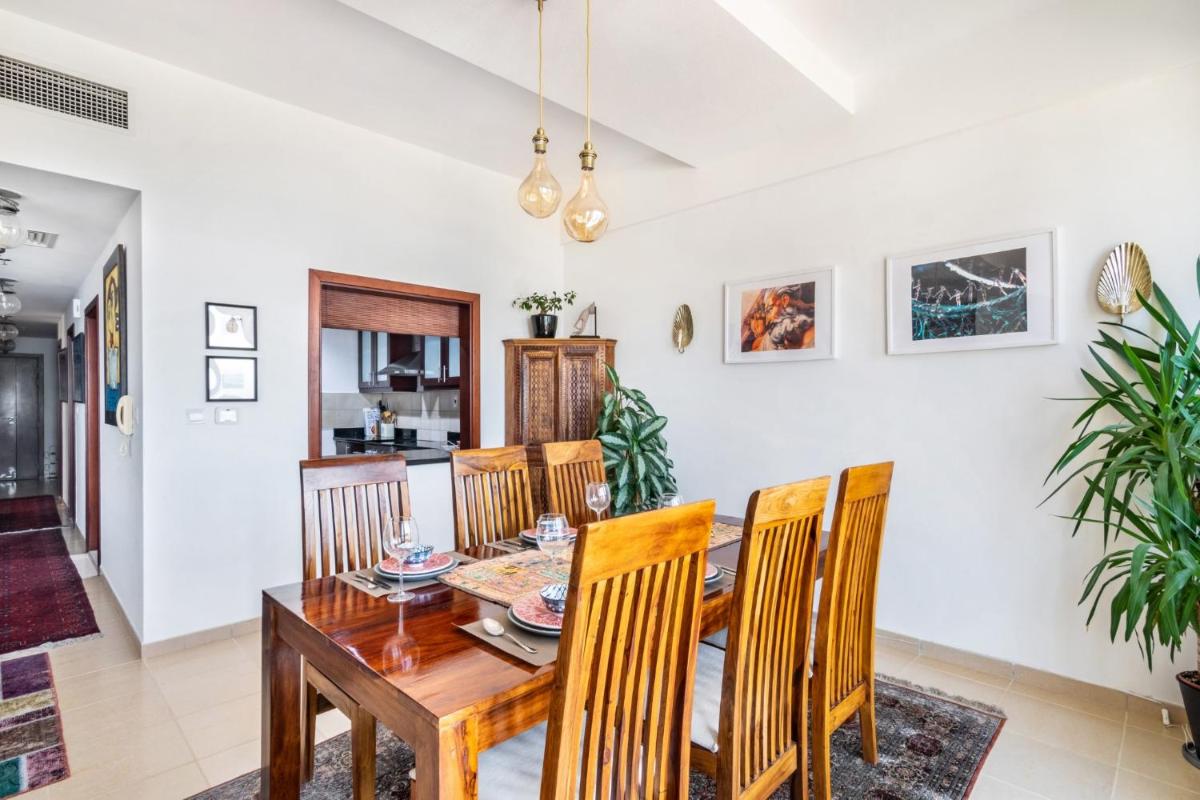 Breathtaking sea view, beachfront apartment, 2 bedrooms