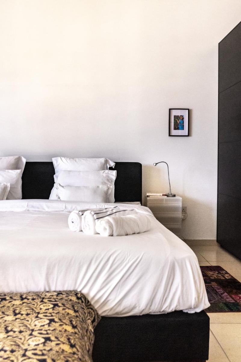 Breathtaking sea view, beachfront apartment, 2 bedrooms