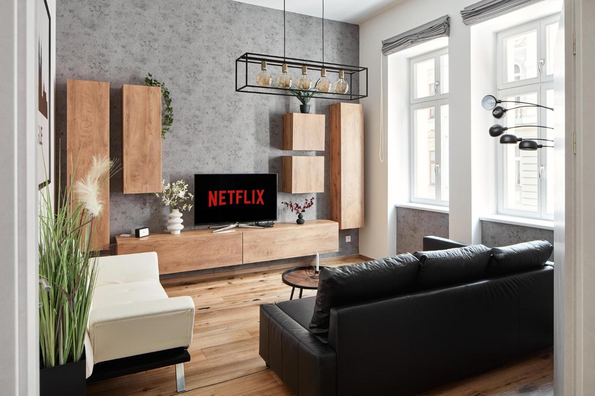 Prague Days - One-bedroom Apartment with Workspace by Vltava River in Smíchov
