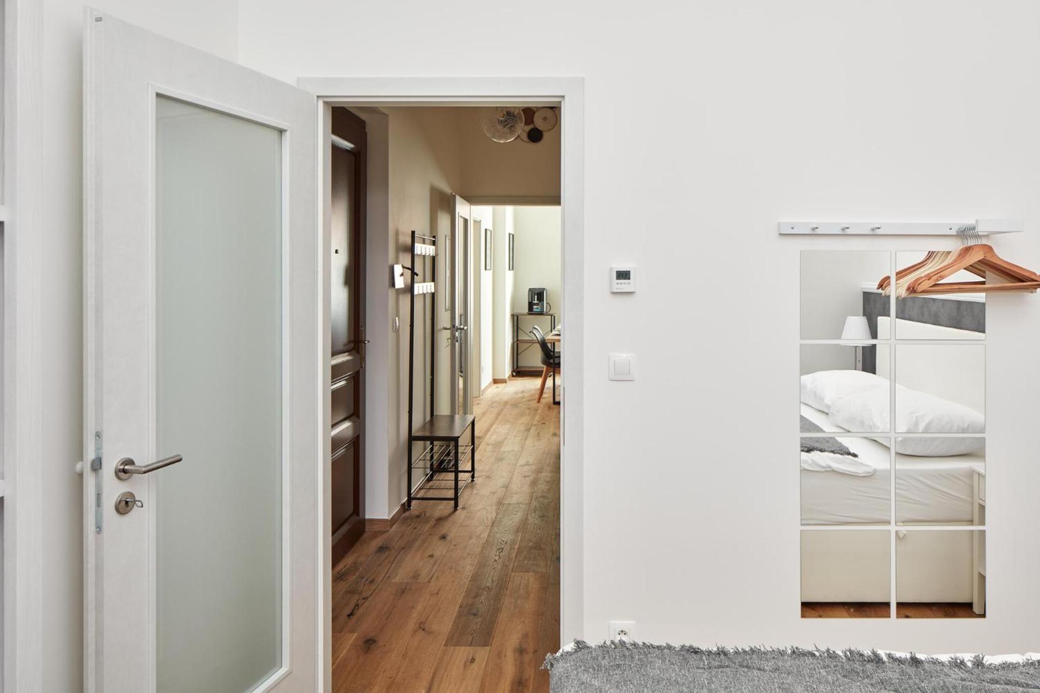 Prague Days - One-bedroom Apartment with Workspace by Vltava River in Smíchov
