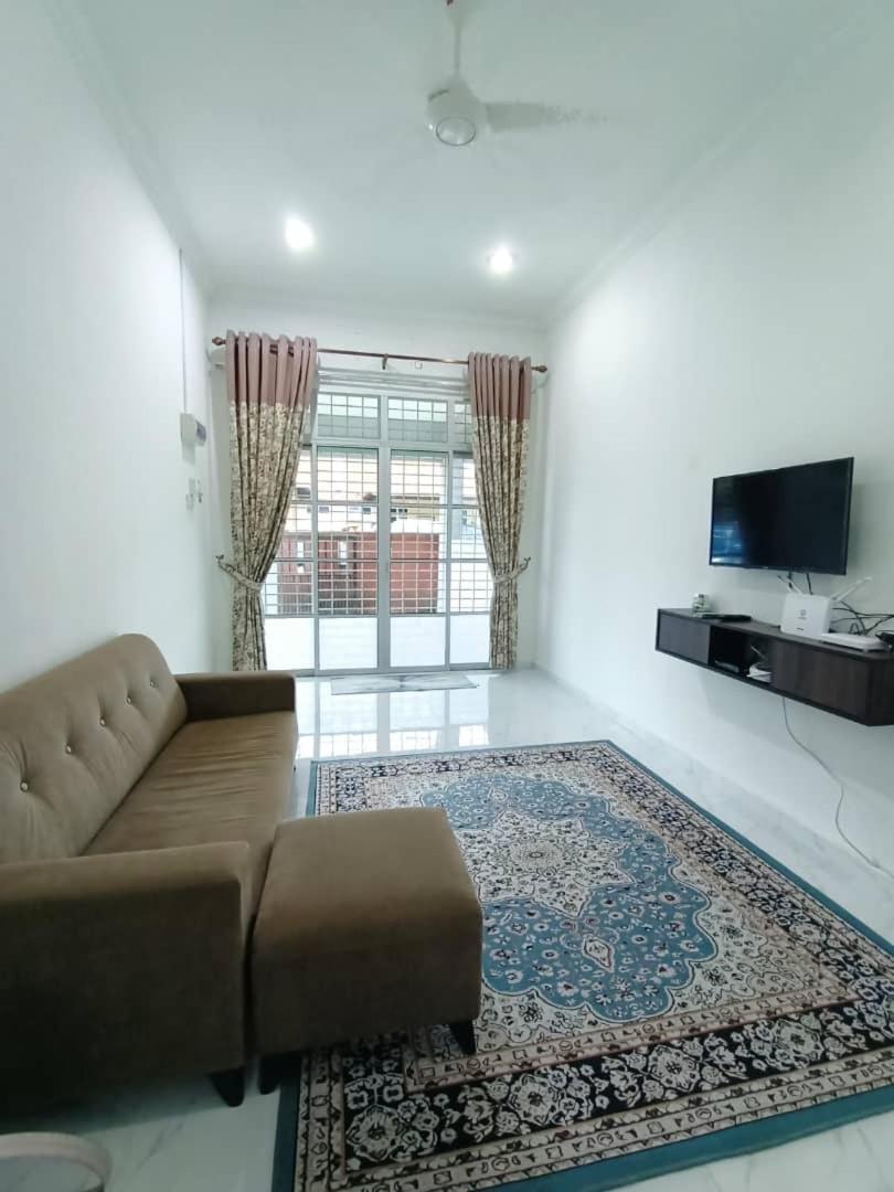 Homestay Kemaman Fyna02 di Bukit Kuang photo 3