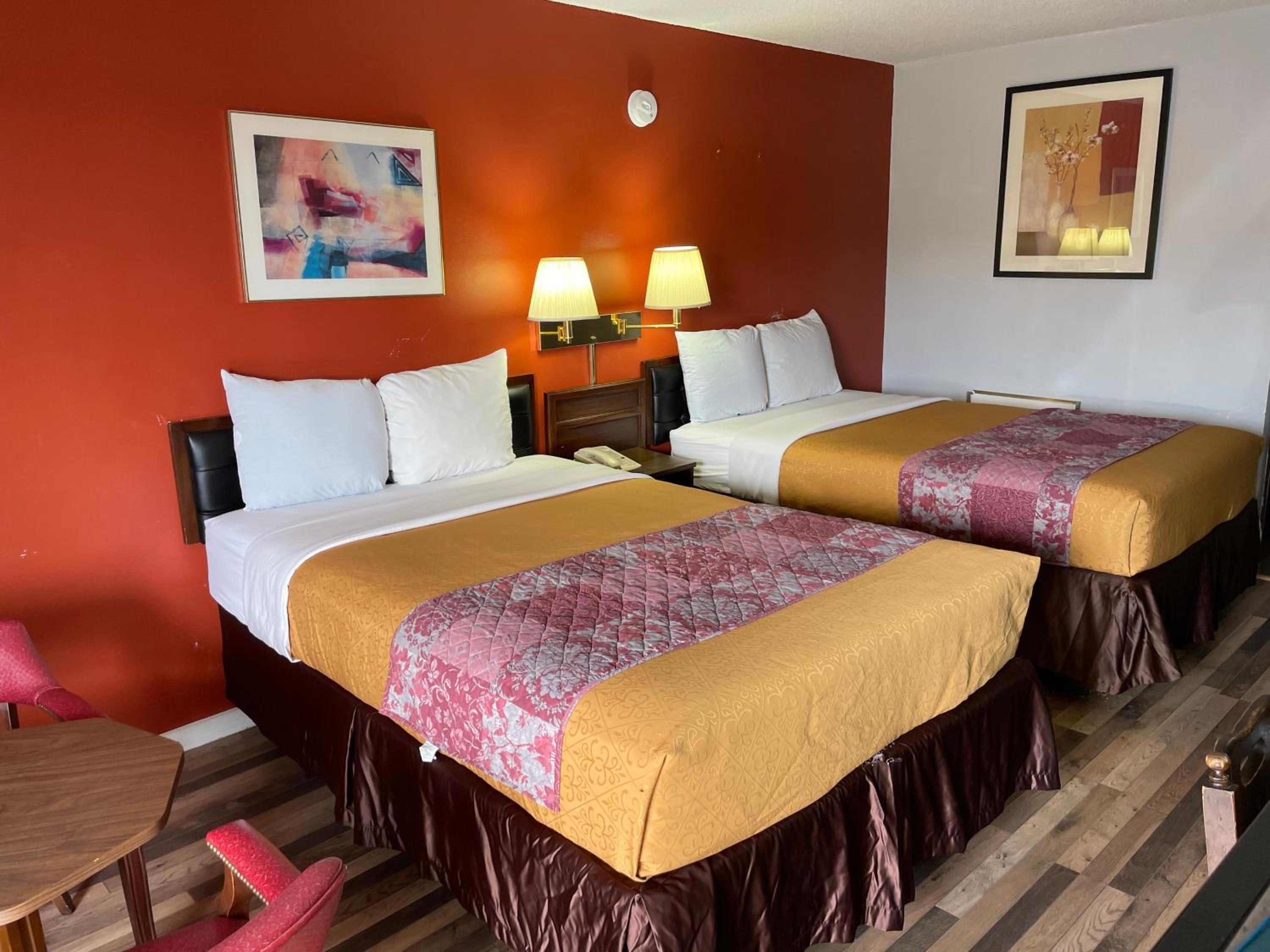 Budget Host Inn