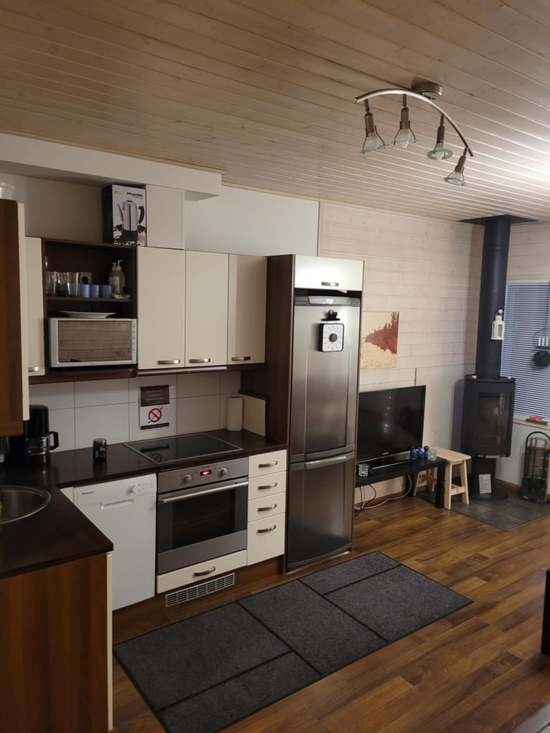 Photo 18