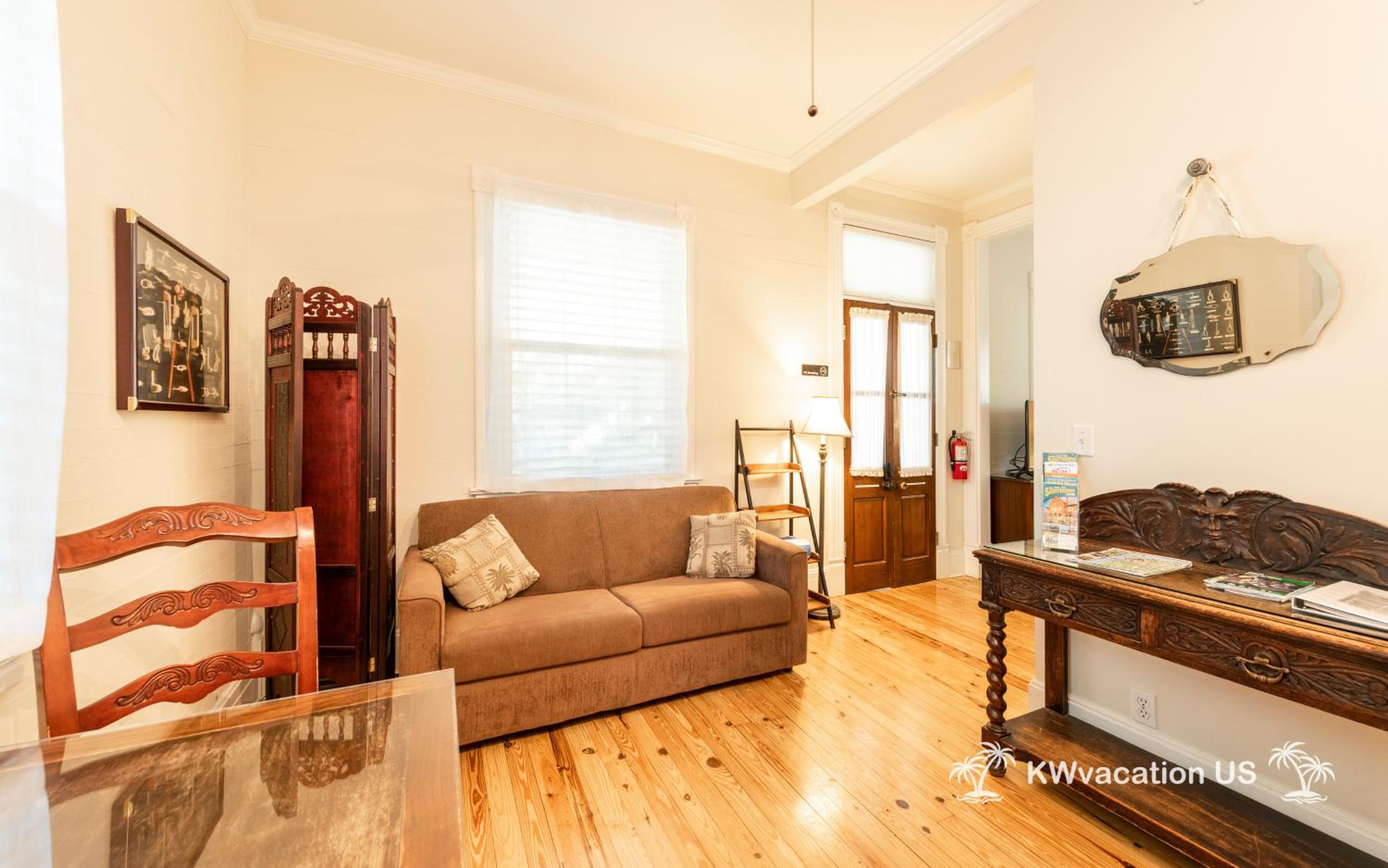 Orchid Bay Condo - Pool - Old Town - Walk to Duval
