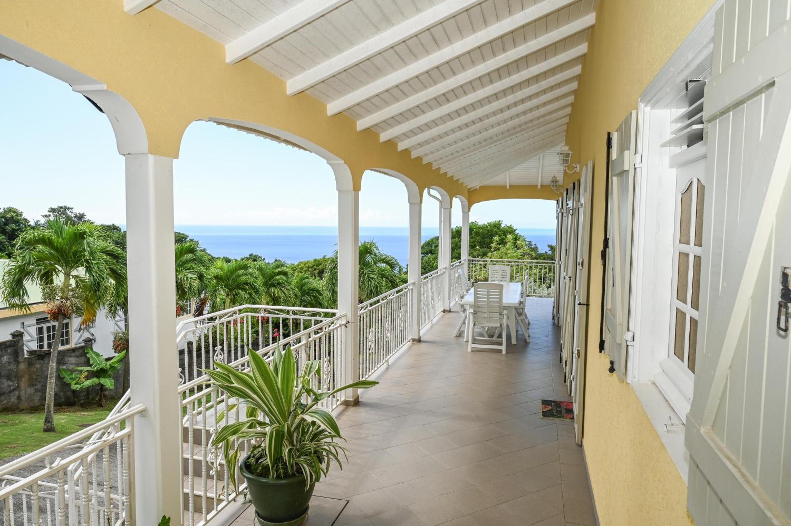 Villa D ENNRY view 5