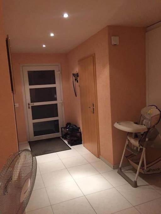 Beautiful house with free parking on premise