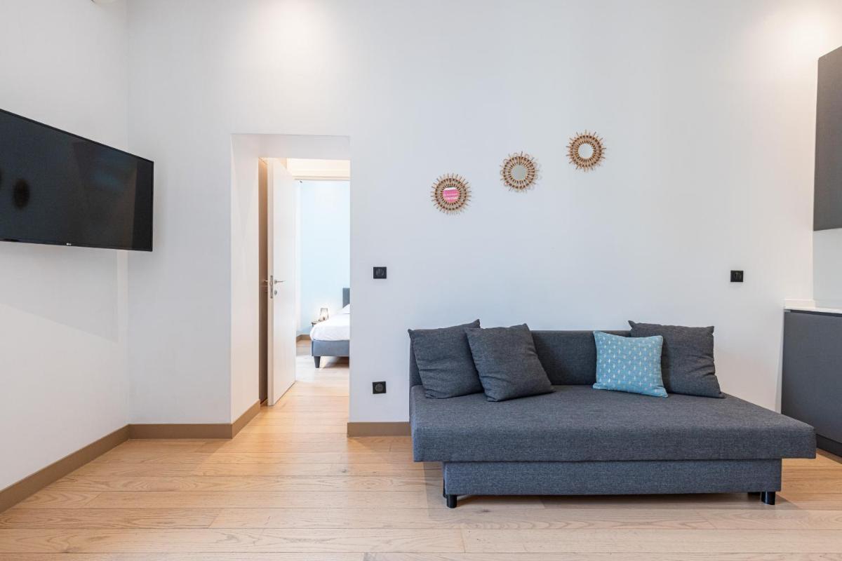 Garibaldi Square - Cosy 1bdr in the Old Town photo 3