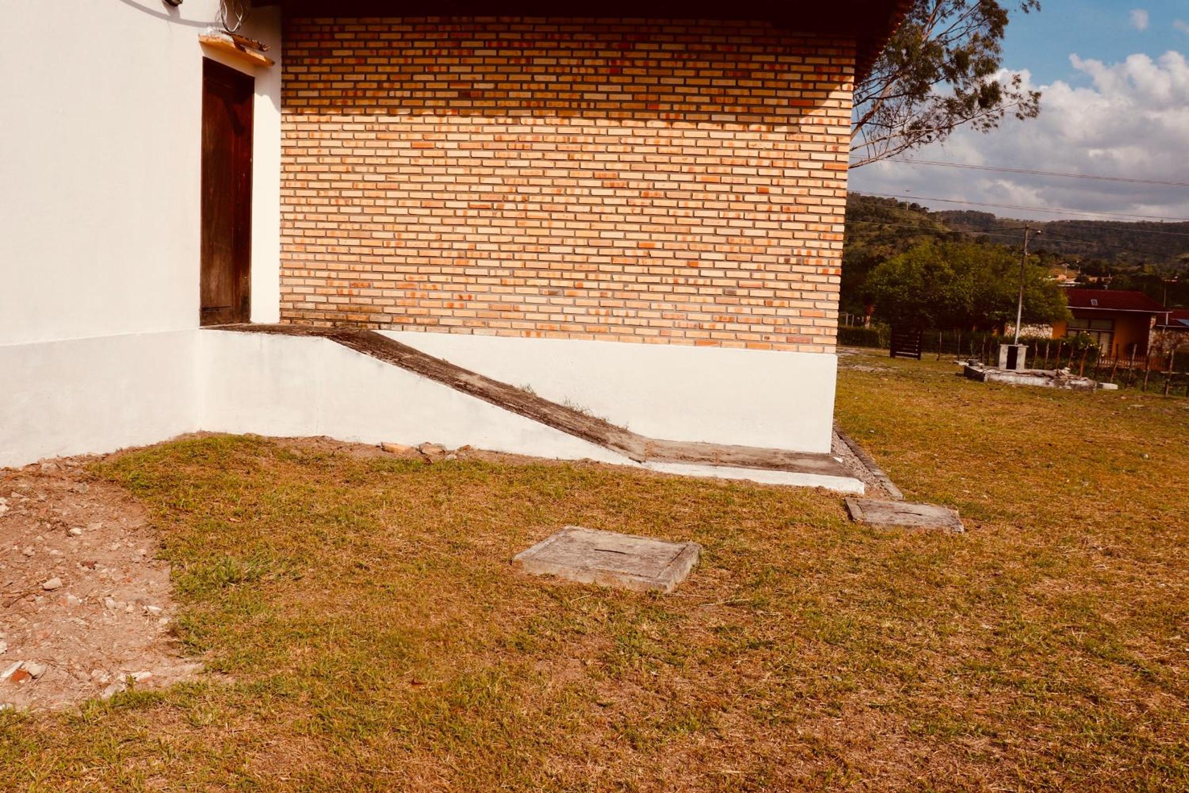 Casa com piscina, privativa, diarista, em condomínio, Bonito-Pe
