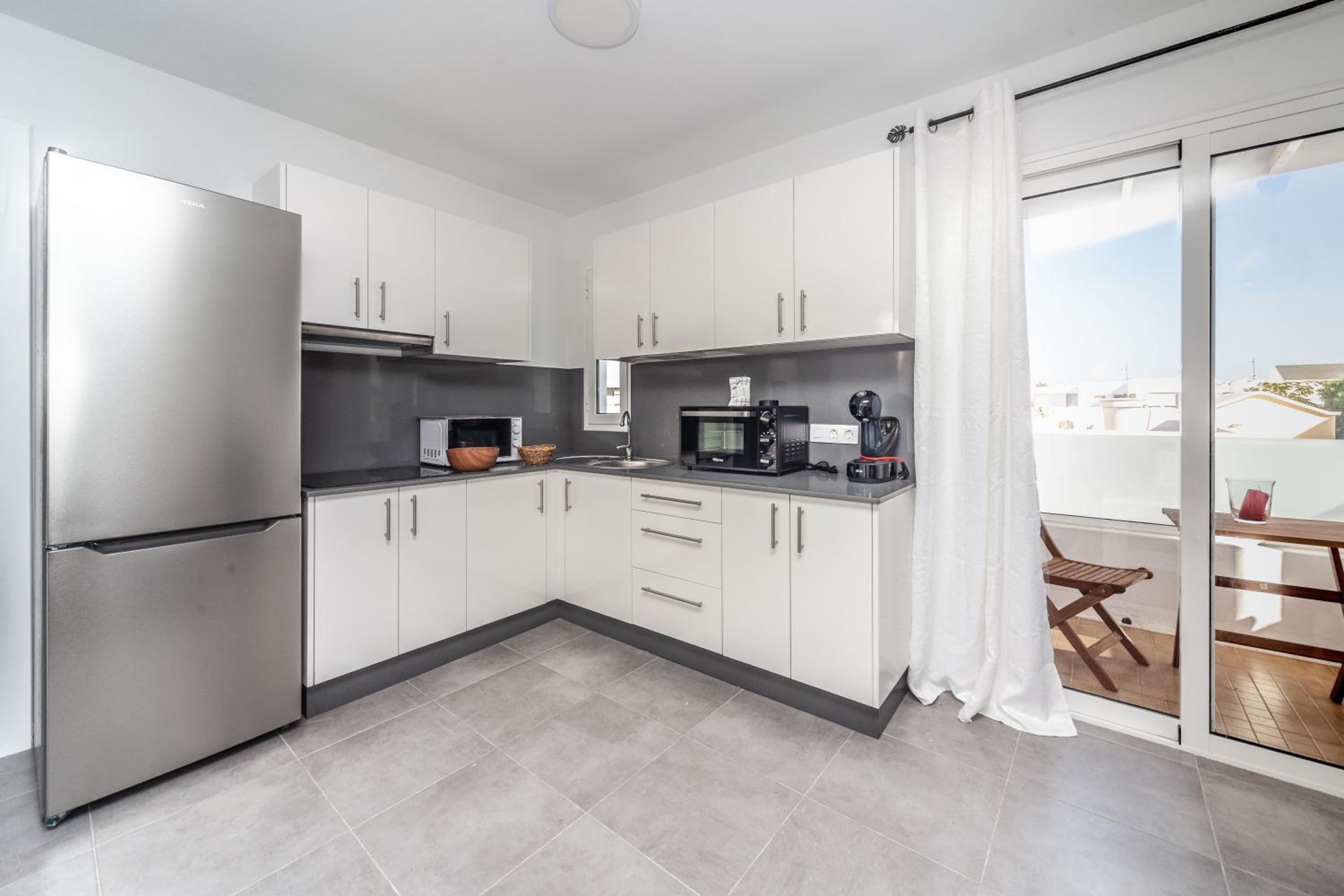 Luxury Beach Apartments Diama