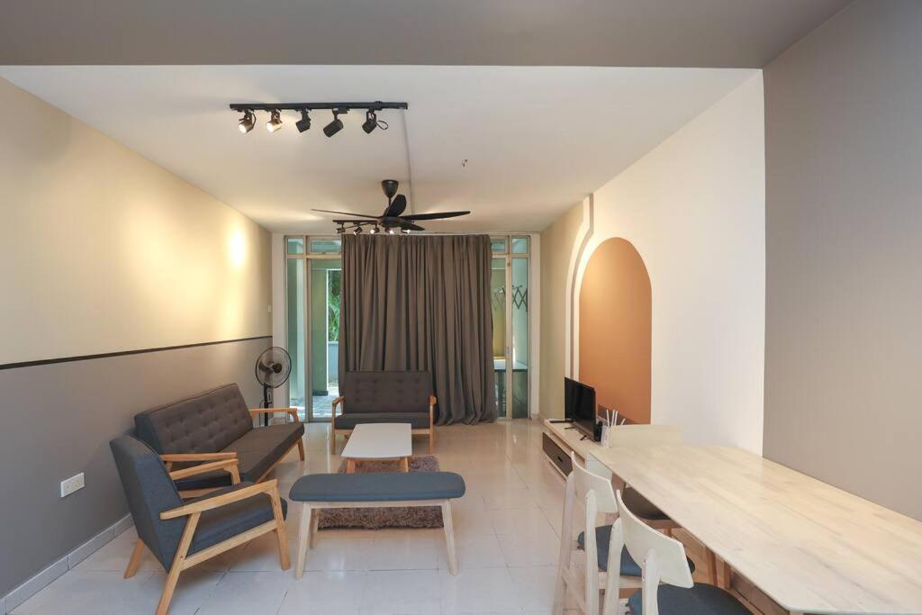 Cyberjaya Cyberia landed house BBQ By EC photo 1