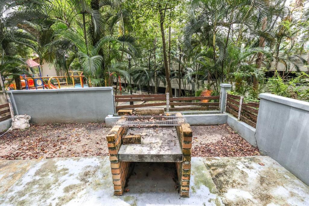 Cyberjaya Cyberia landed house BBQ By EC photo 2