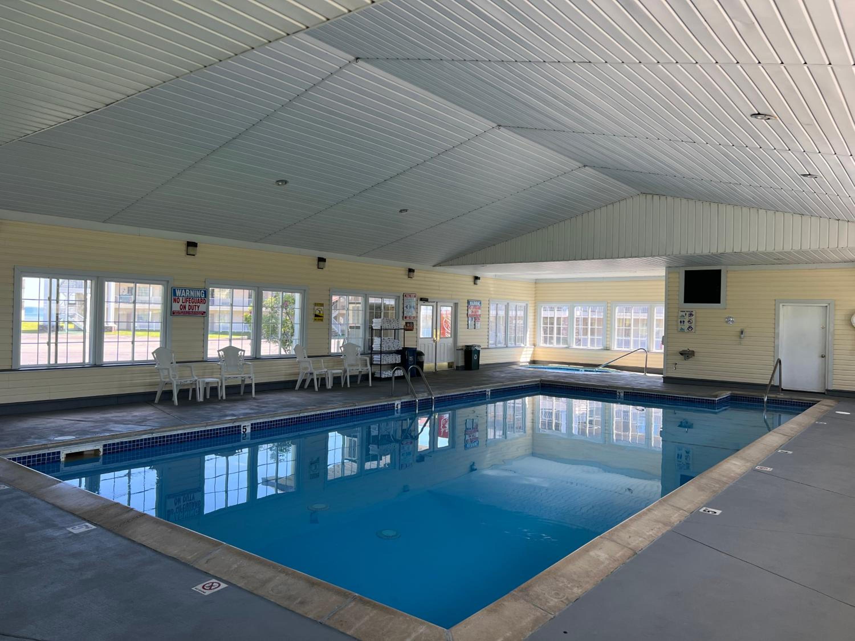 Quality Inn Lakefront