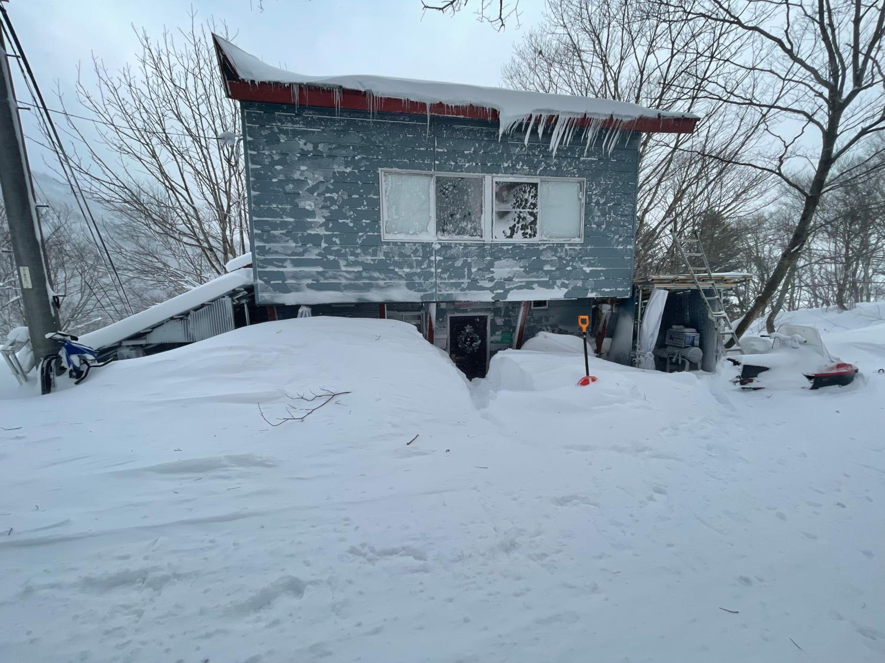 Naeba Ski Resort - Cabin away from usual life view 3