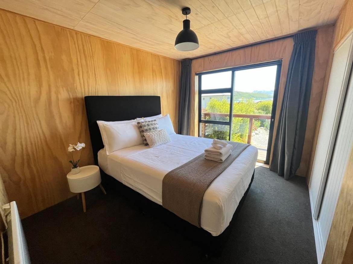 Wayfarers Lodge view 3