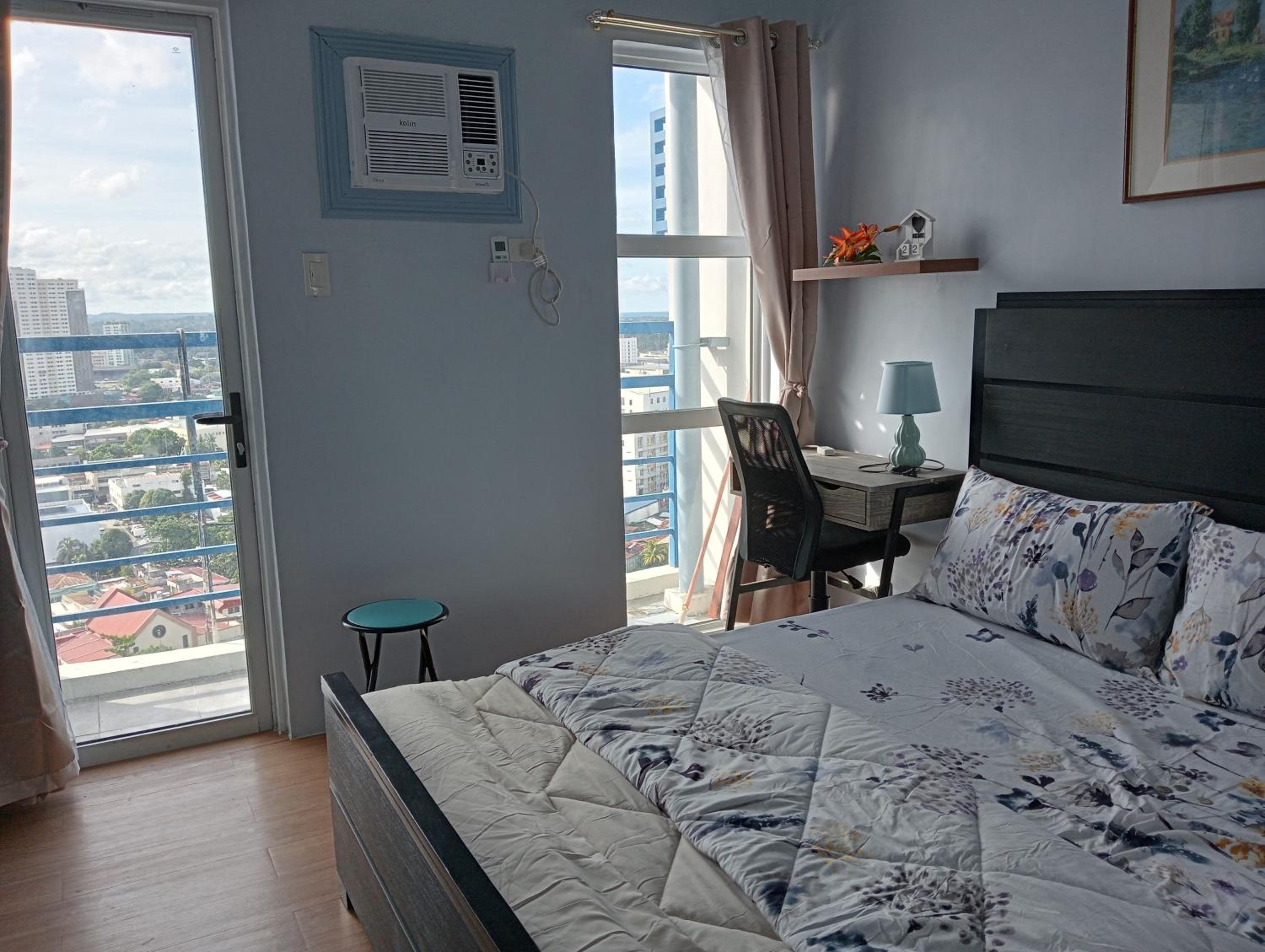 malou's place