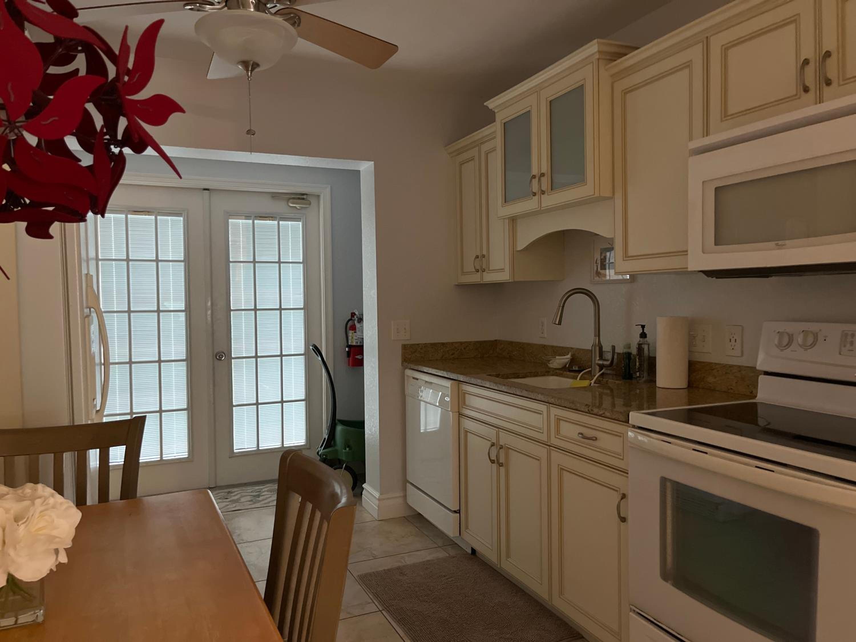 An Island Getaway at Palm Tree Villas
