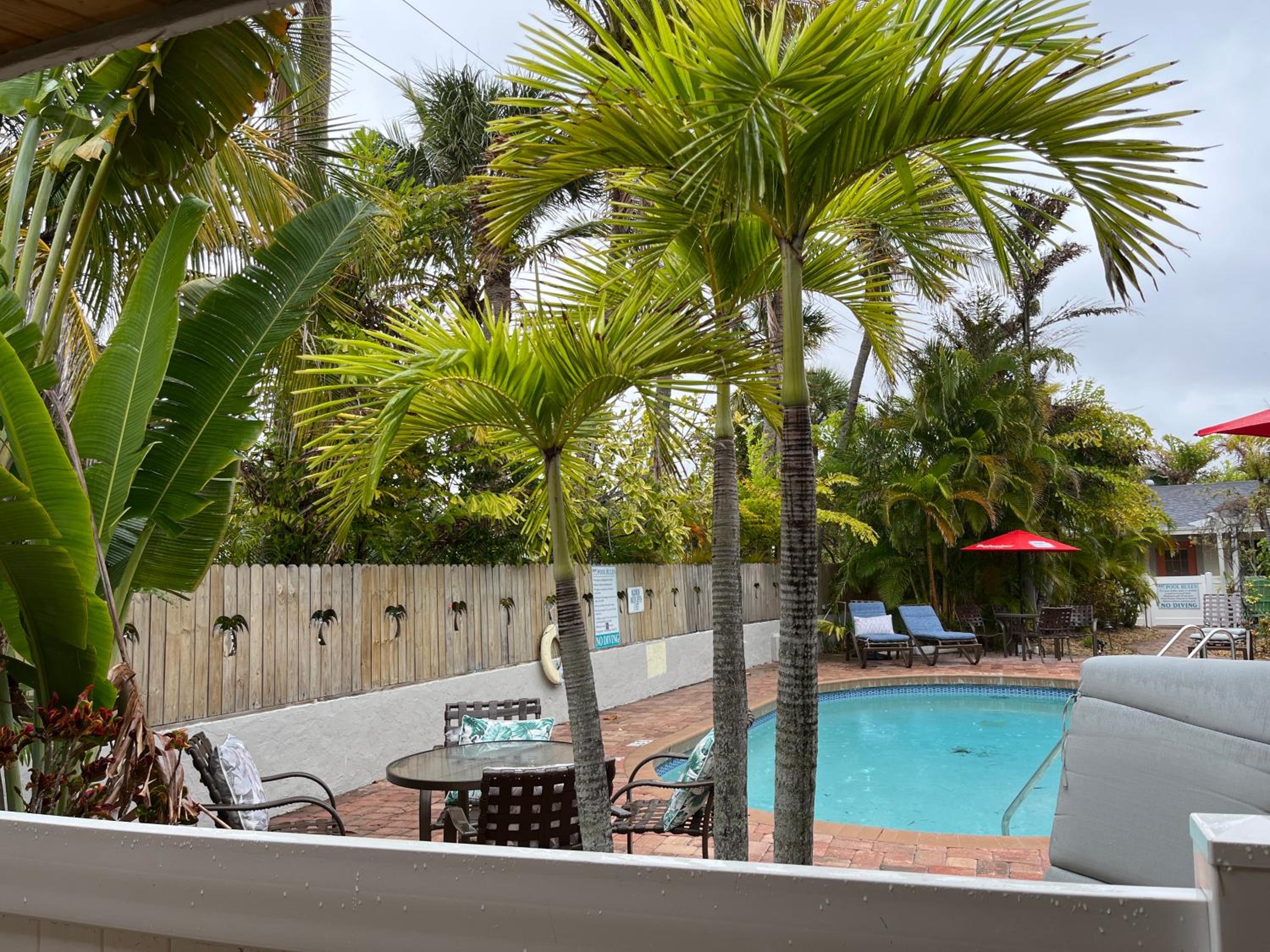 An Island Getaway at Palm Tree Villas