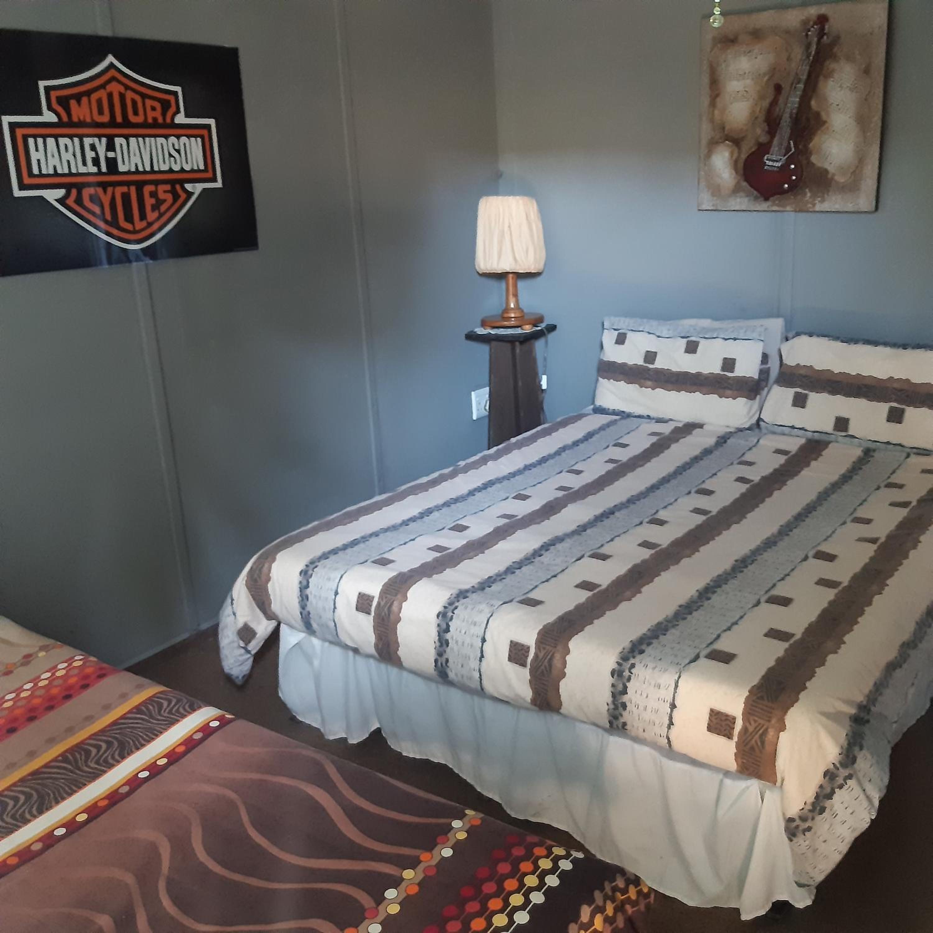 Midway Accommodation view 4