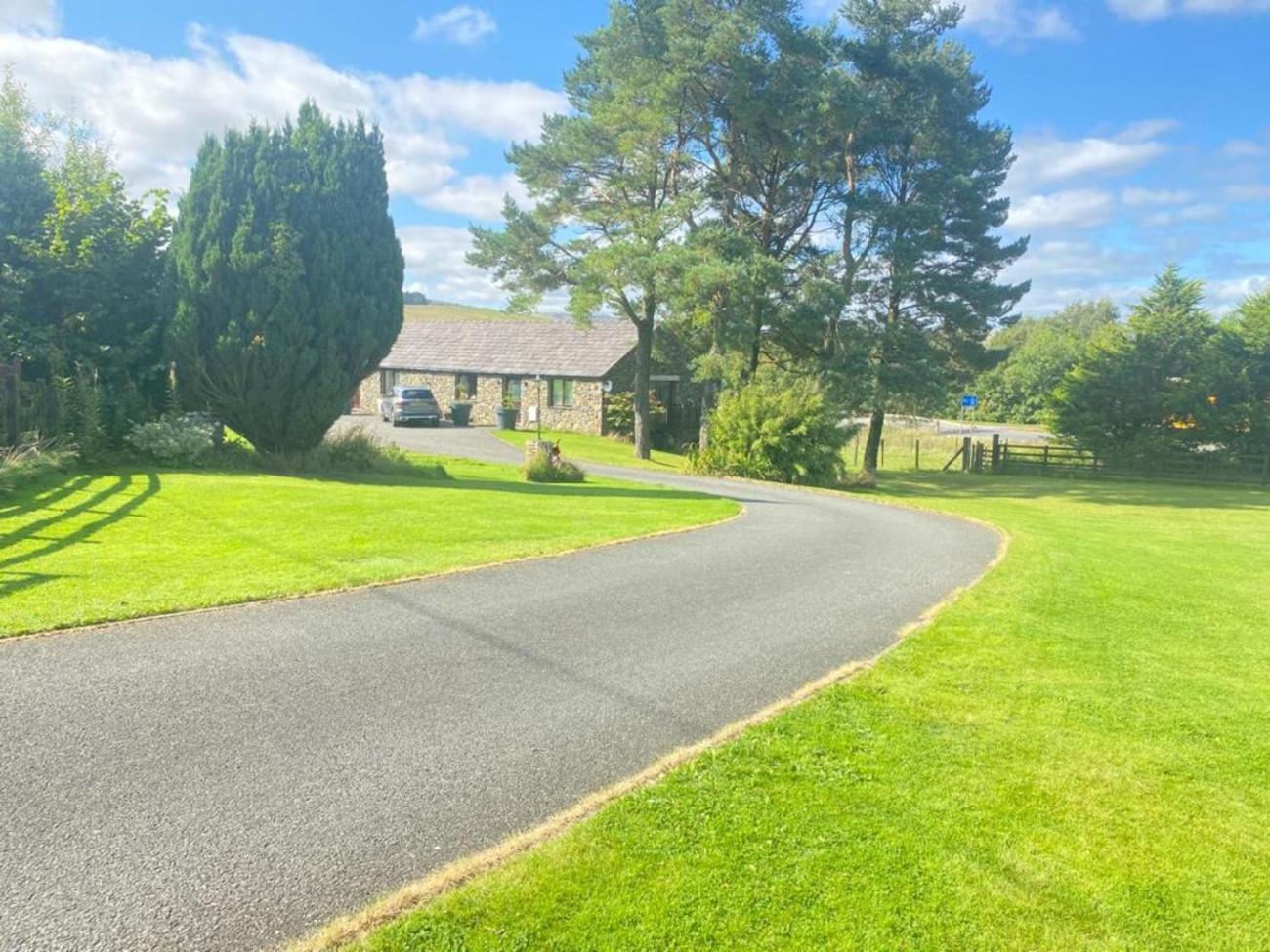 Penrith Vacations - Lake District cottage in 1 acre gardens off M6 - Property Image 13