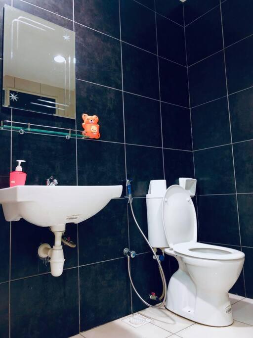 Cats' Kingdom SOHO-Dpulze Cyberjaya, Fit 5pax