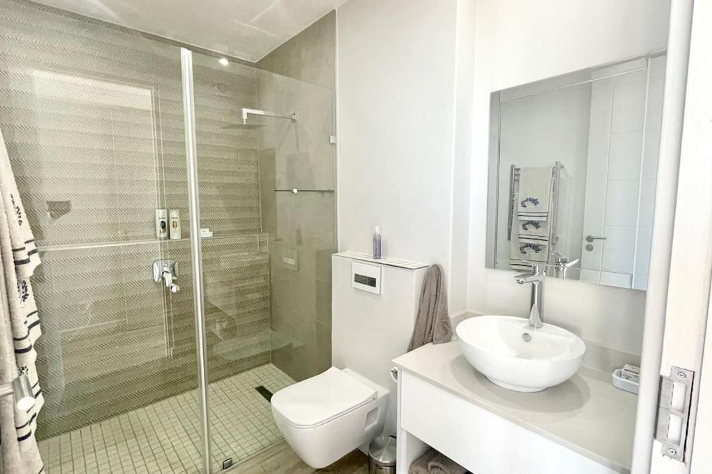 Exclusive luxury & lifestyle suite view 3