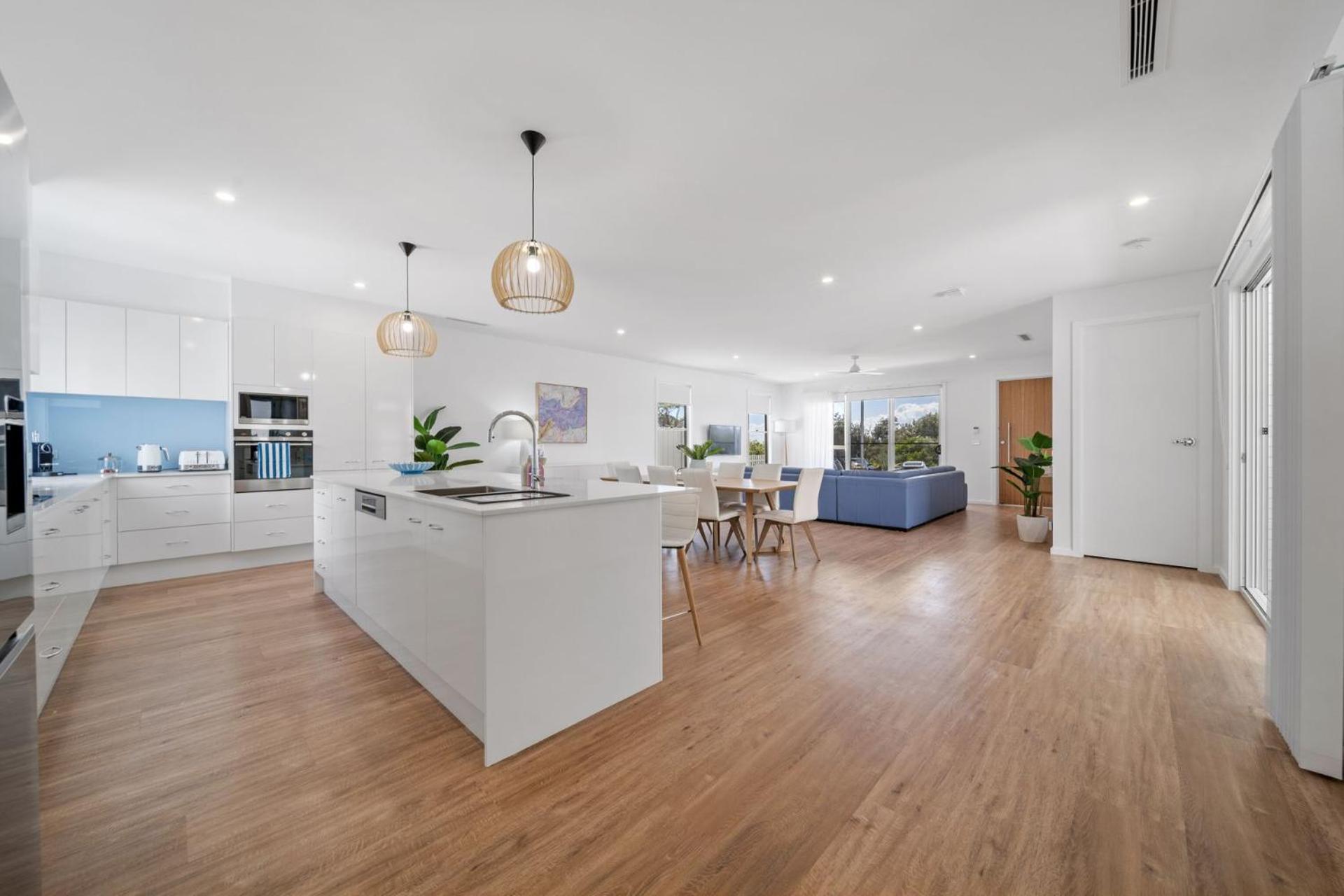 Myuna - beachfront pet-friendly coastal escape