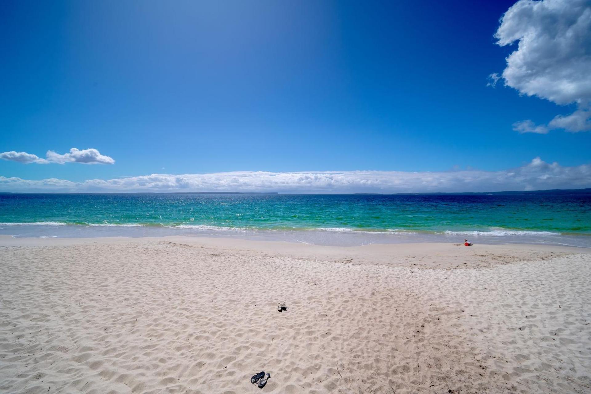 Myuna - beachfront pet-friendly coastal escape