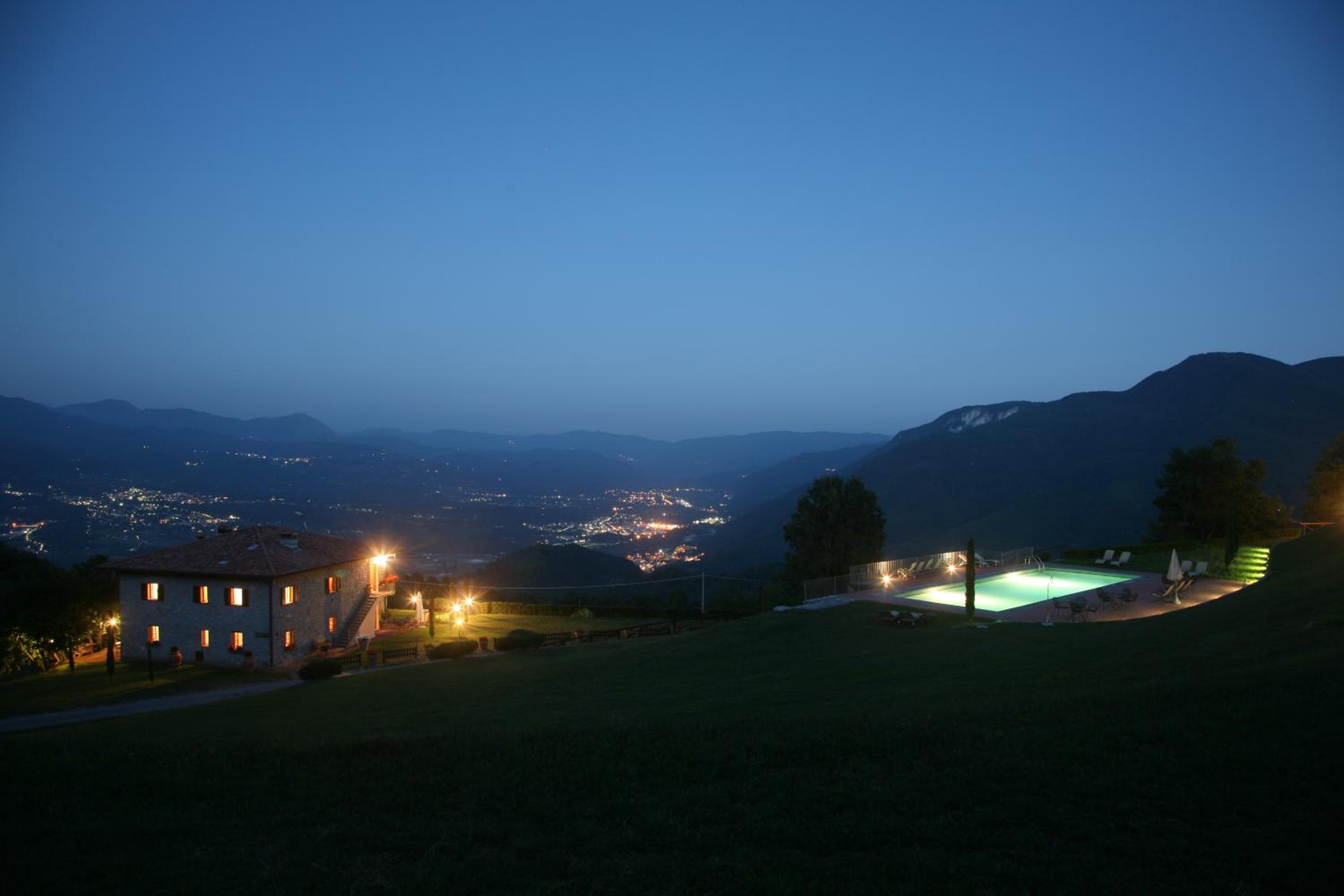 Photo 24