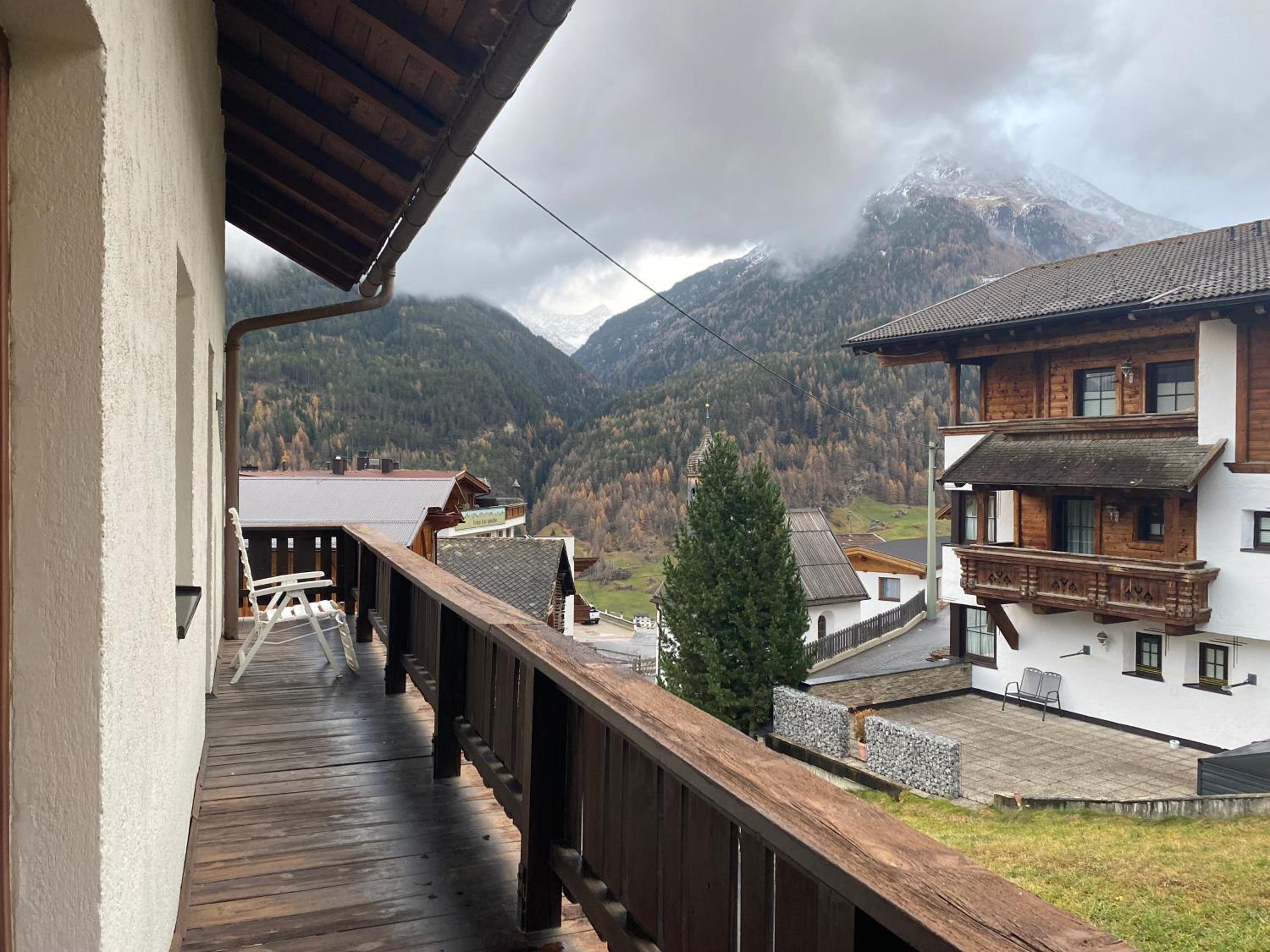 Mountain Lodge Sölden - Ski in Bike out Chalet