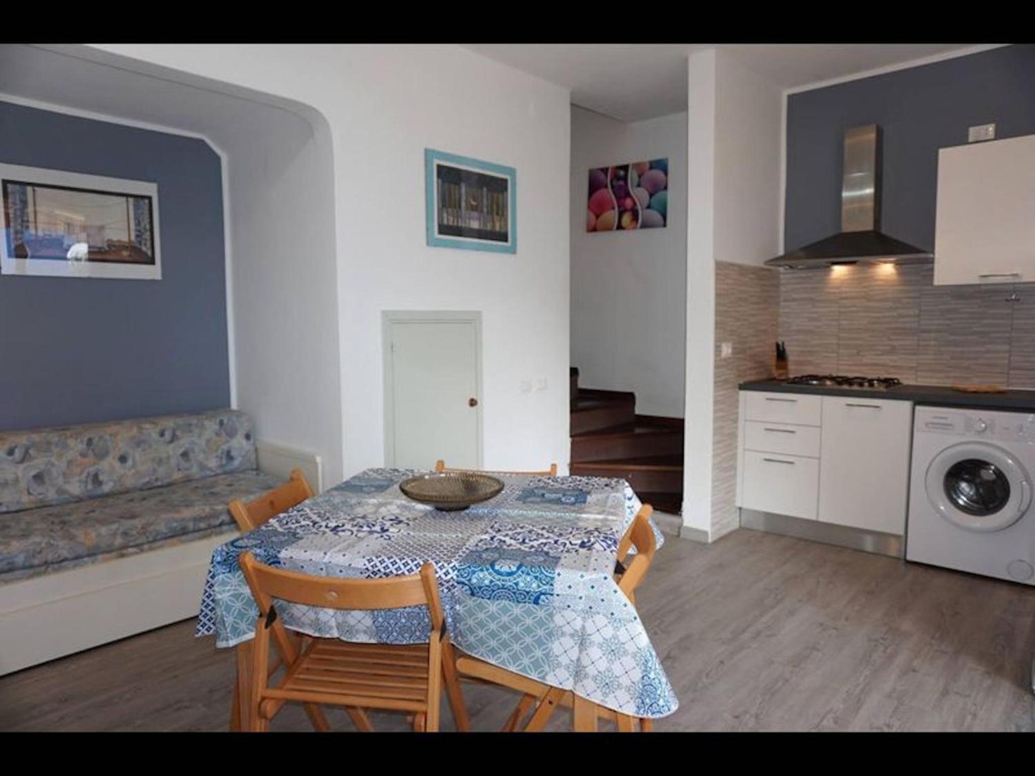 Spacious house with garden and pool view 2