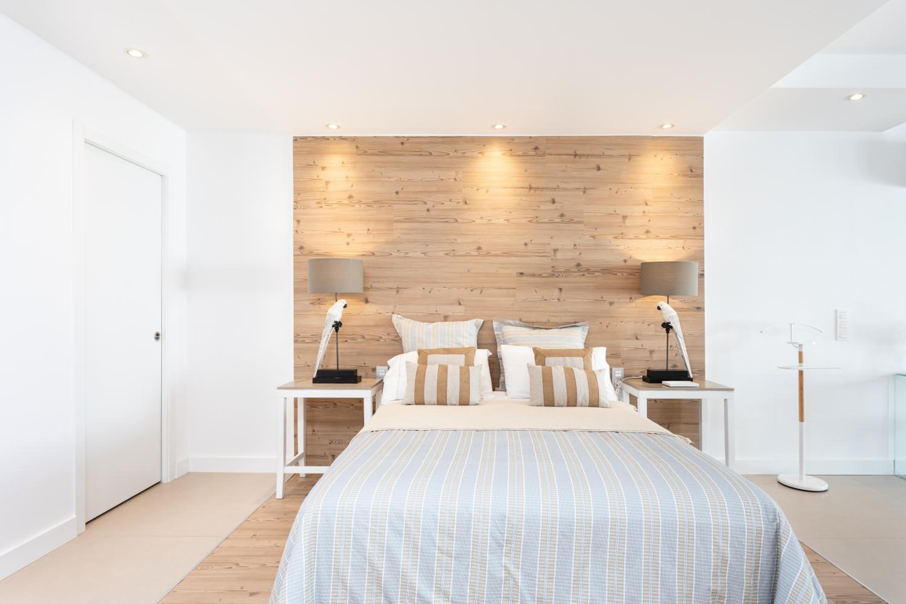 Rooms & Suites Loft 2G - Central Arrecife, Lanzarote - Free Parking view 3