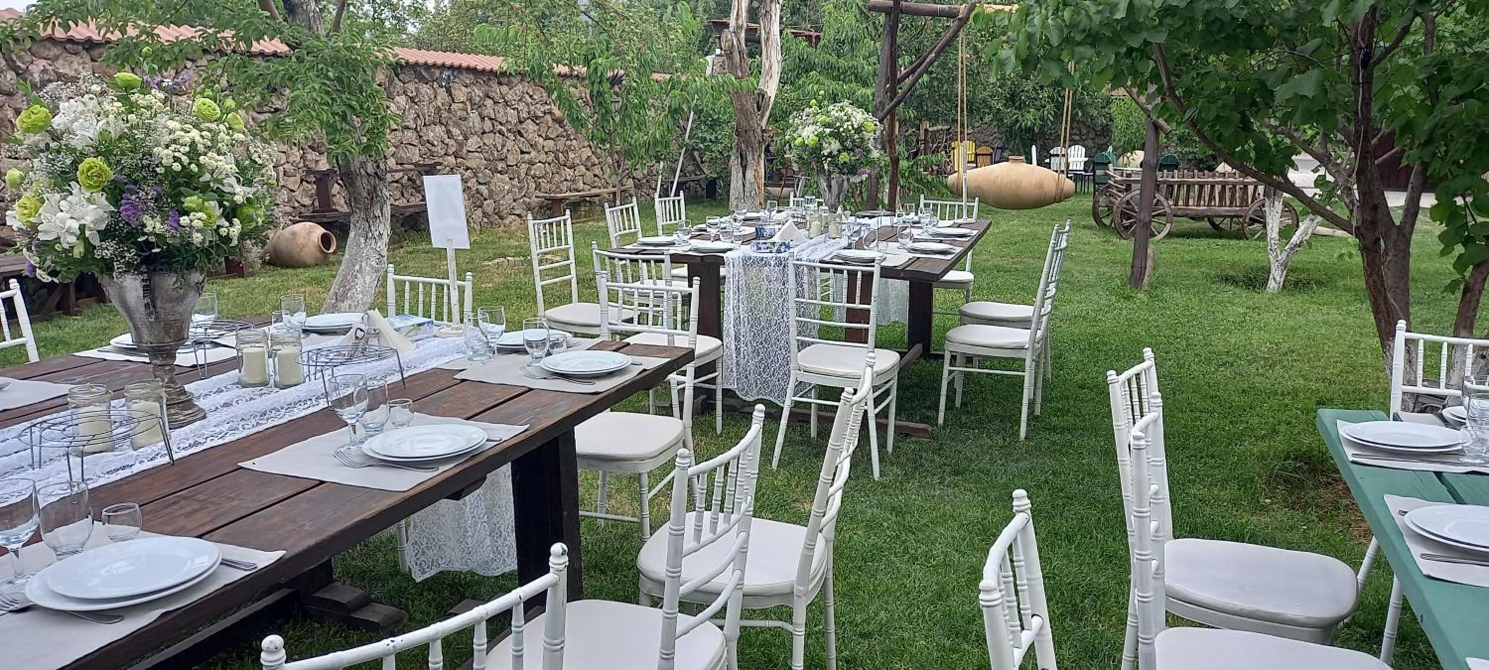 Garni HinYard