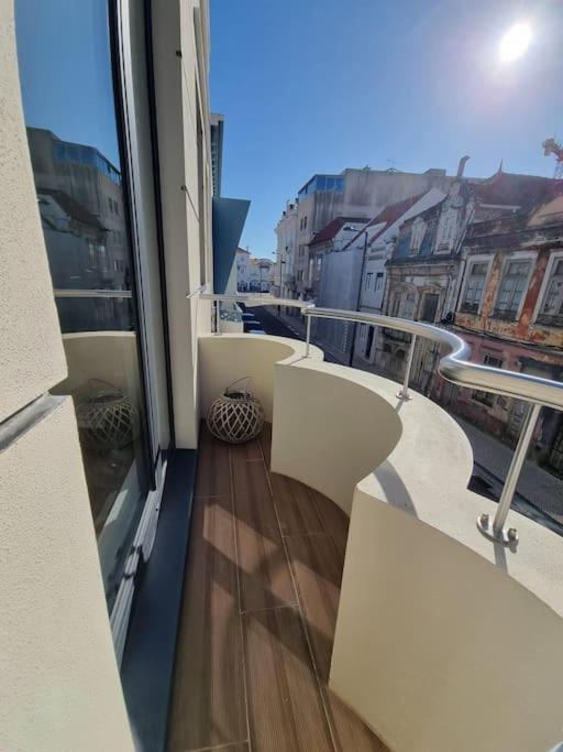 Bohemian Apartment Aveiro Station view 2